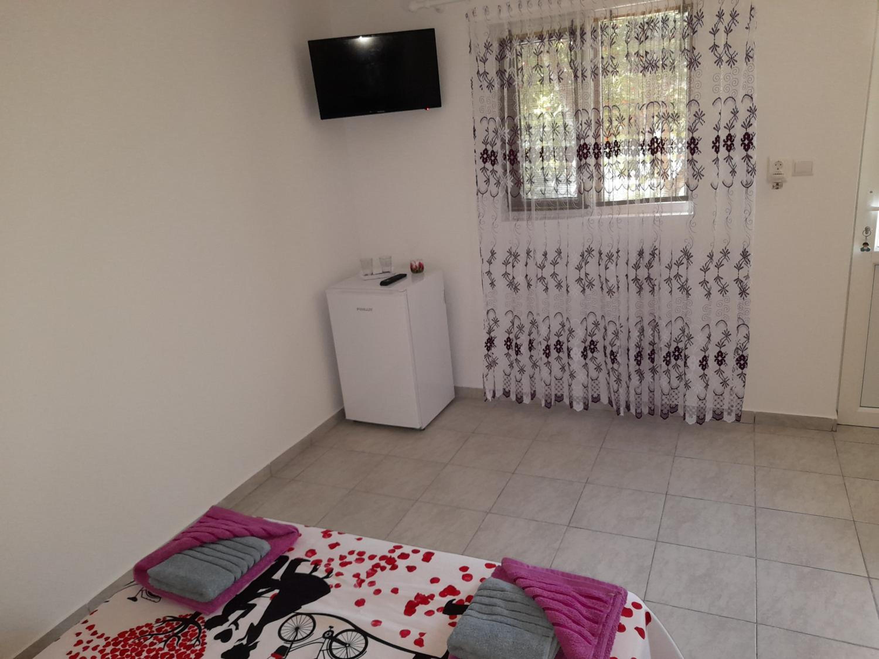 Double Room with Private Bathroom photo 1
