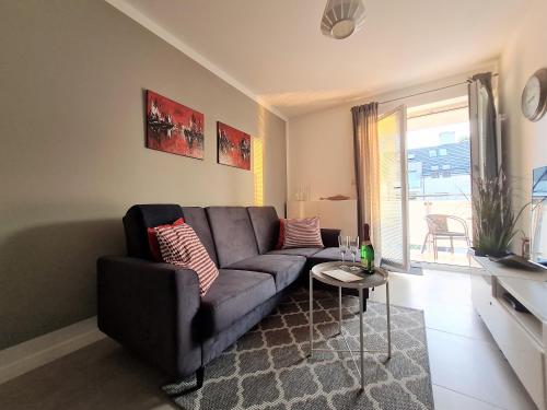 Deluxe Apartment with Balcony and Garage photo 1