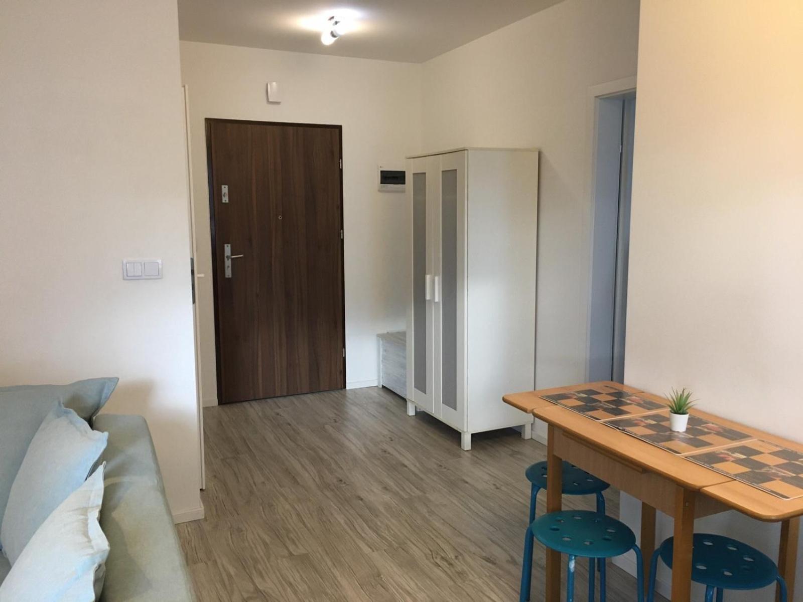 One-Bedroom Apartment - Photo 10