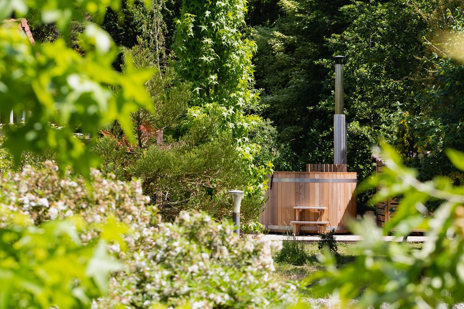 Lodge with Nordic Spa - Photo 9