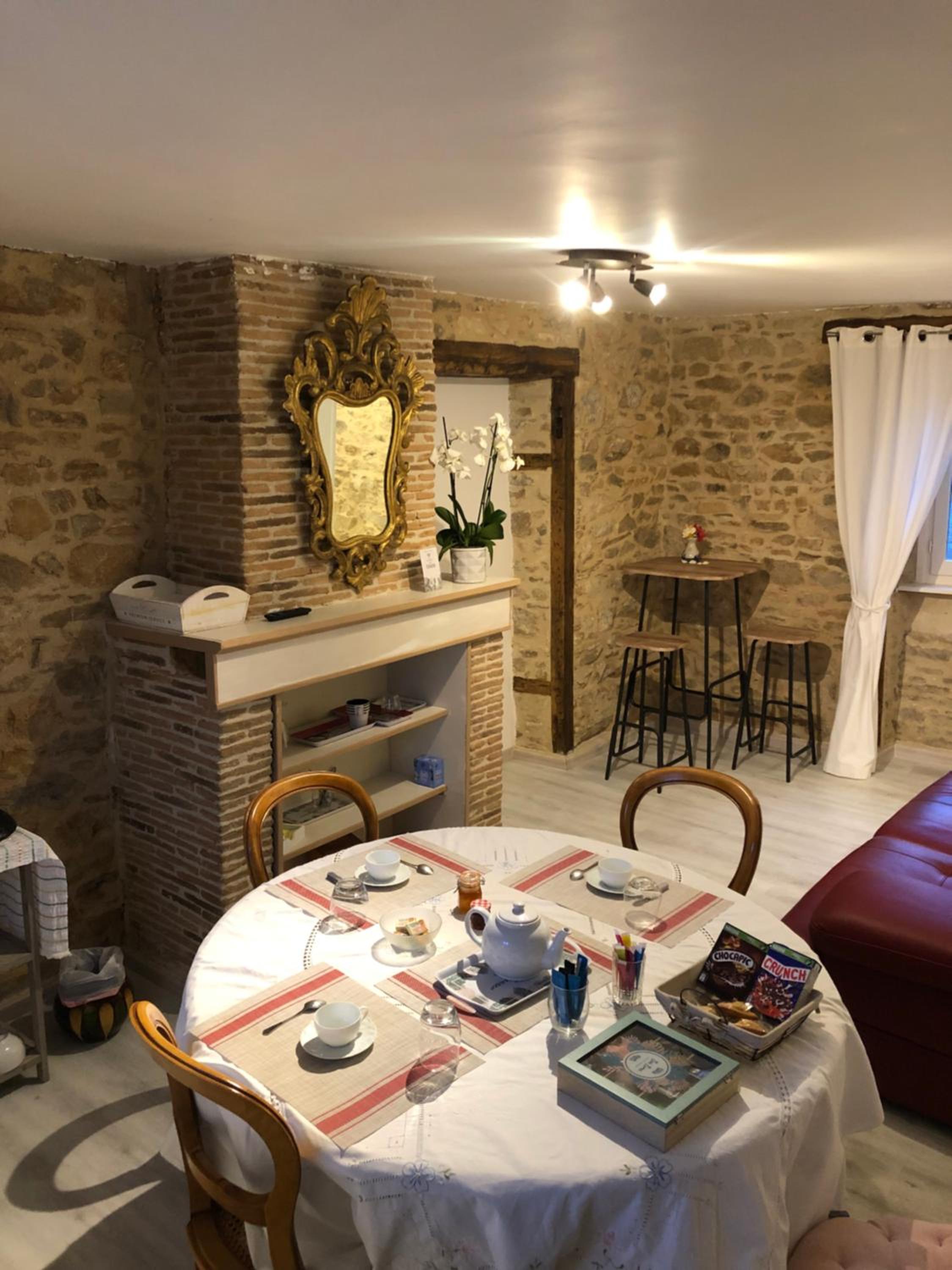 Double Room with Garden View - Photo 6