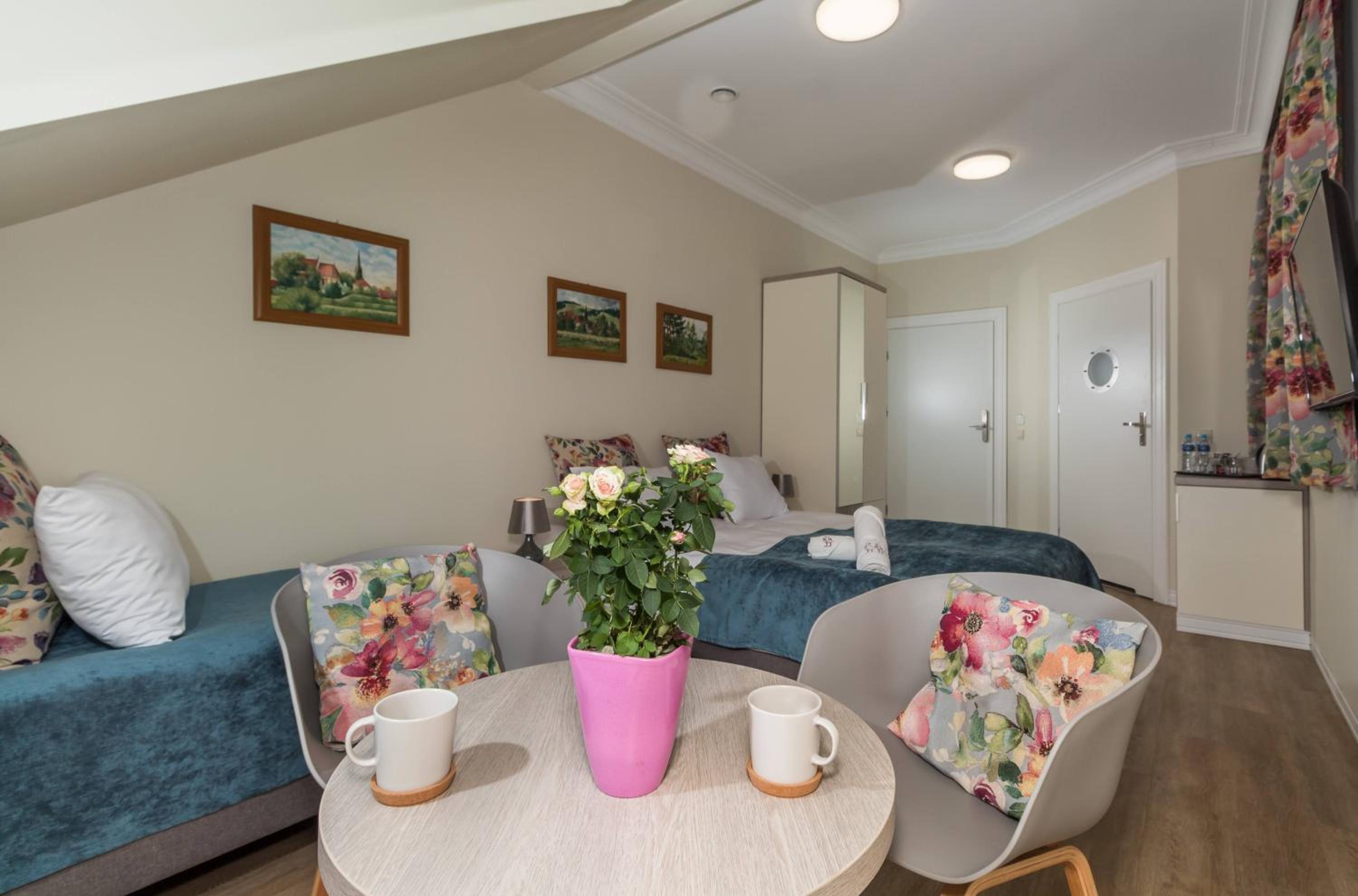 Triple Room with Private Bathroom