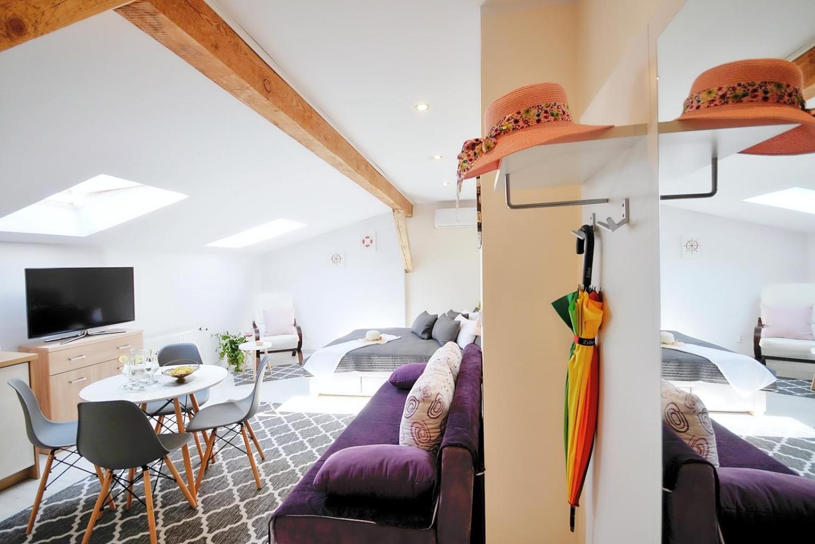 Studio Apartment
