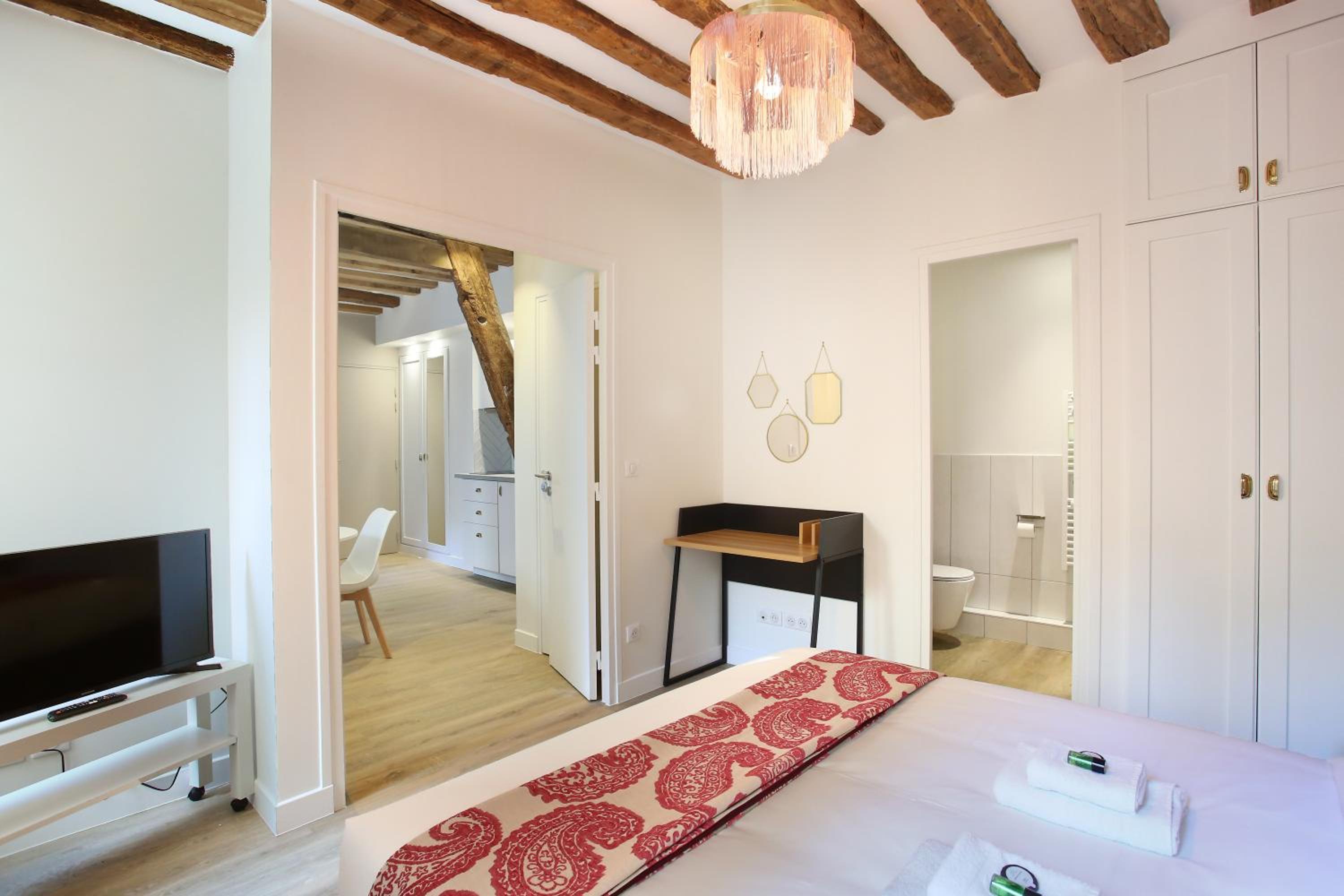 Superior Apartment photo 3