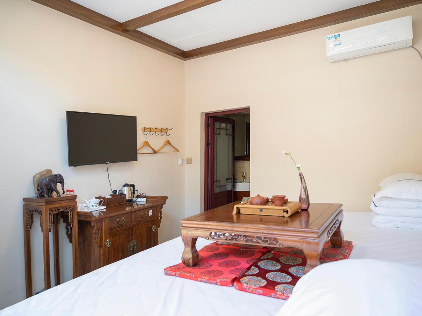 Mainland Chinese Citizen -  Family Room with Private Bathroom photo 2