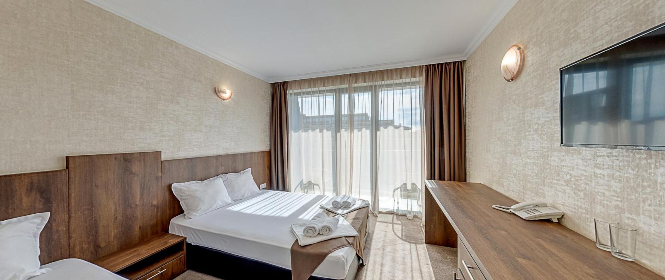 Deluxe Double Room with Two Double Beds