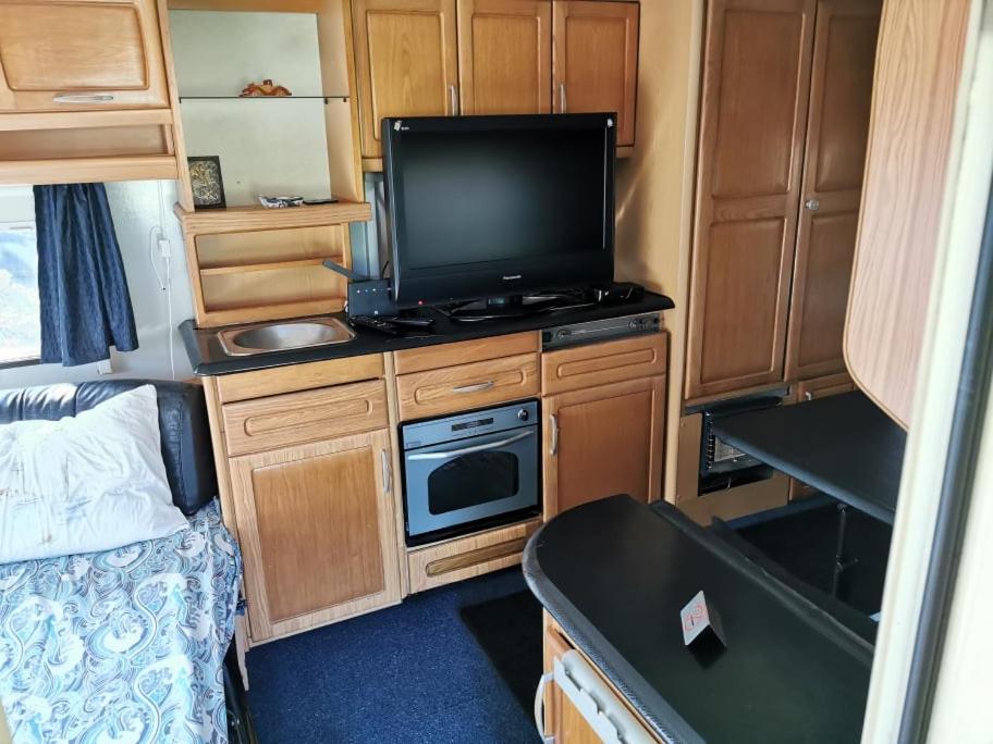 Caravan photo 3