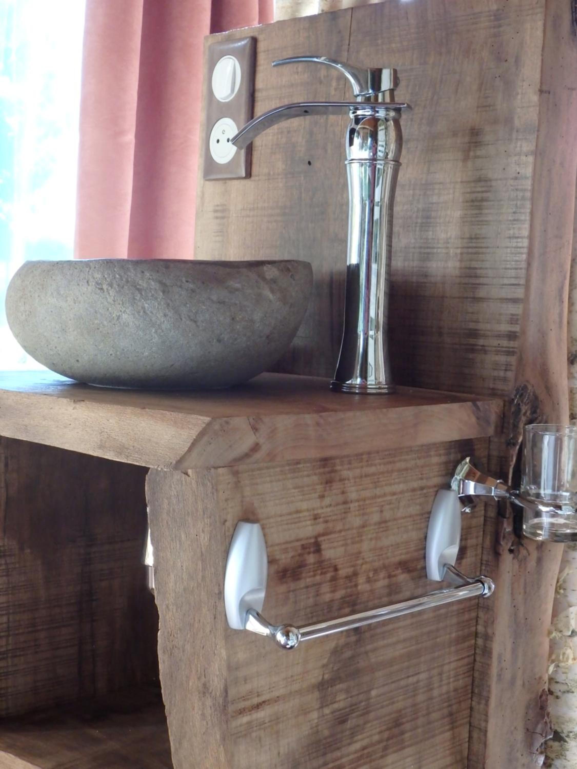 Suite with Spa Access - Photo 6