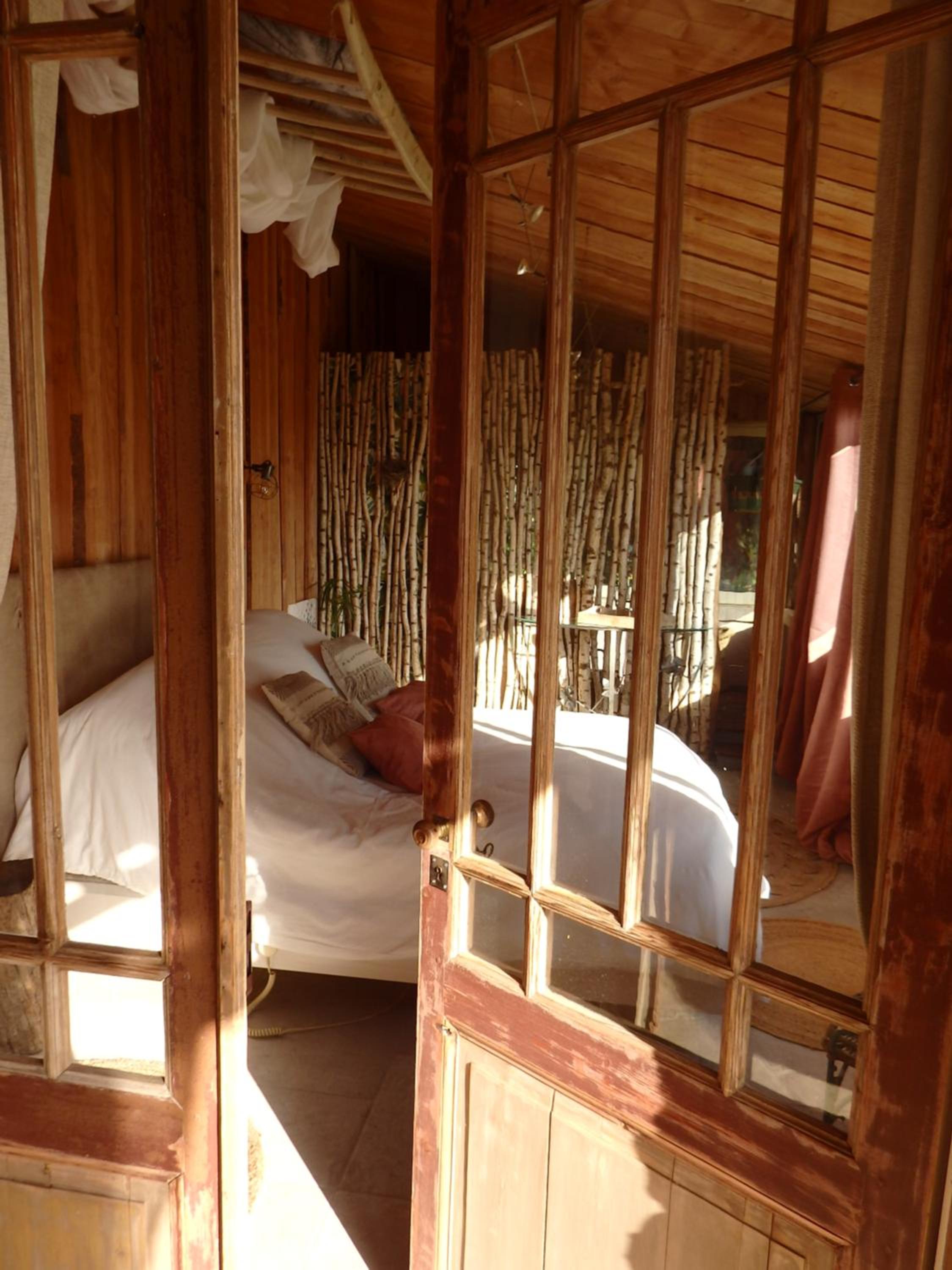 Suite with Spa Access - Photo 8