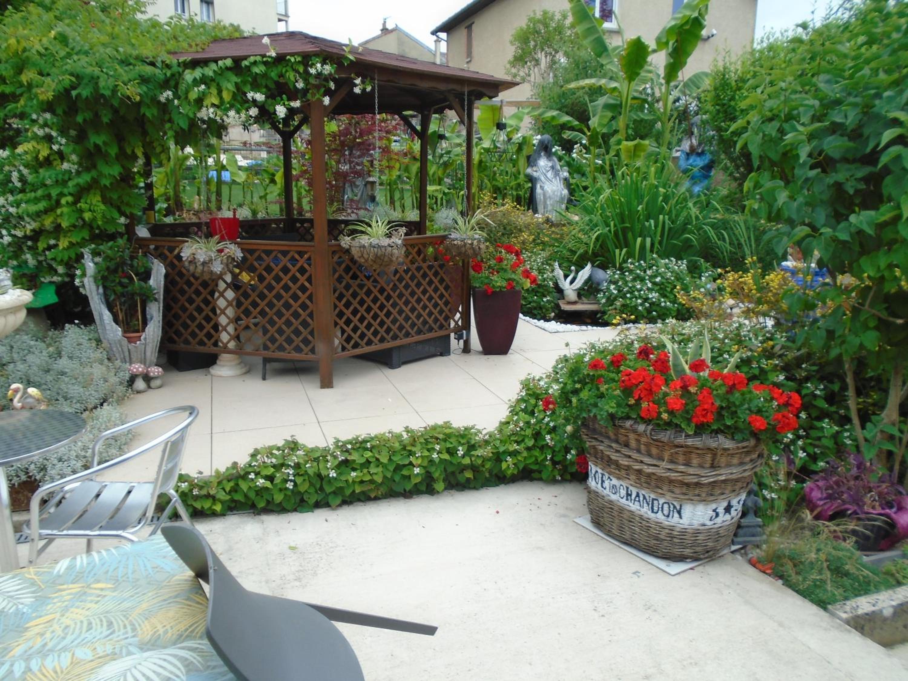 Twin Room with Garden View photo 2
