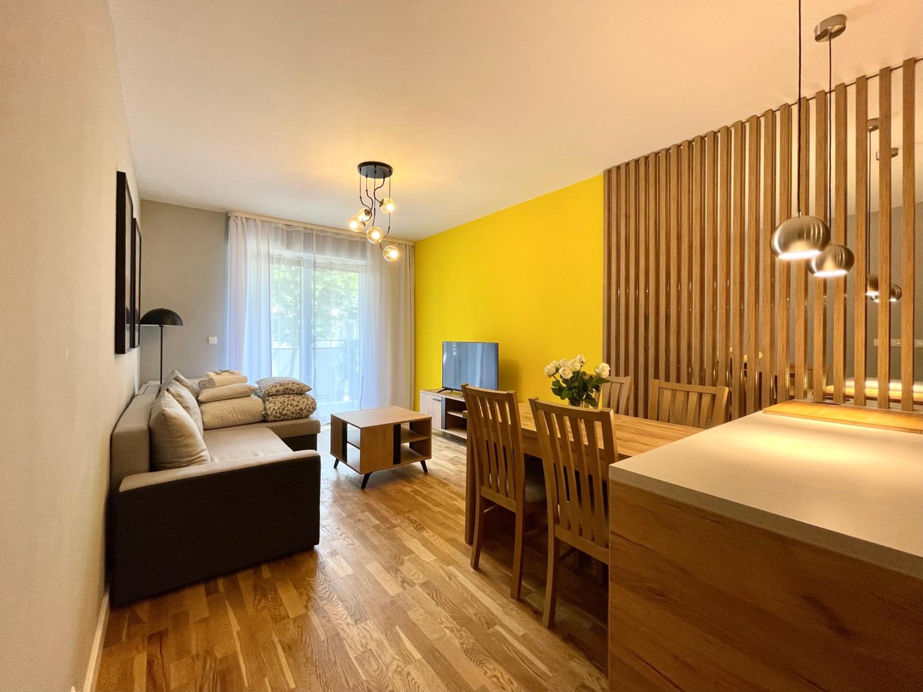 One-Bedroom Apartment - Photo 37