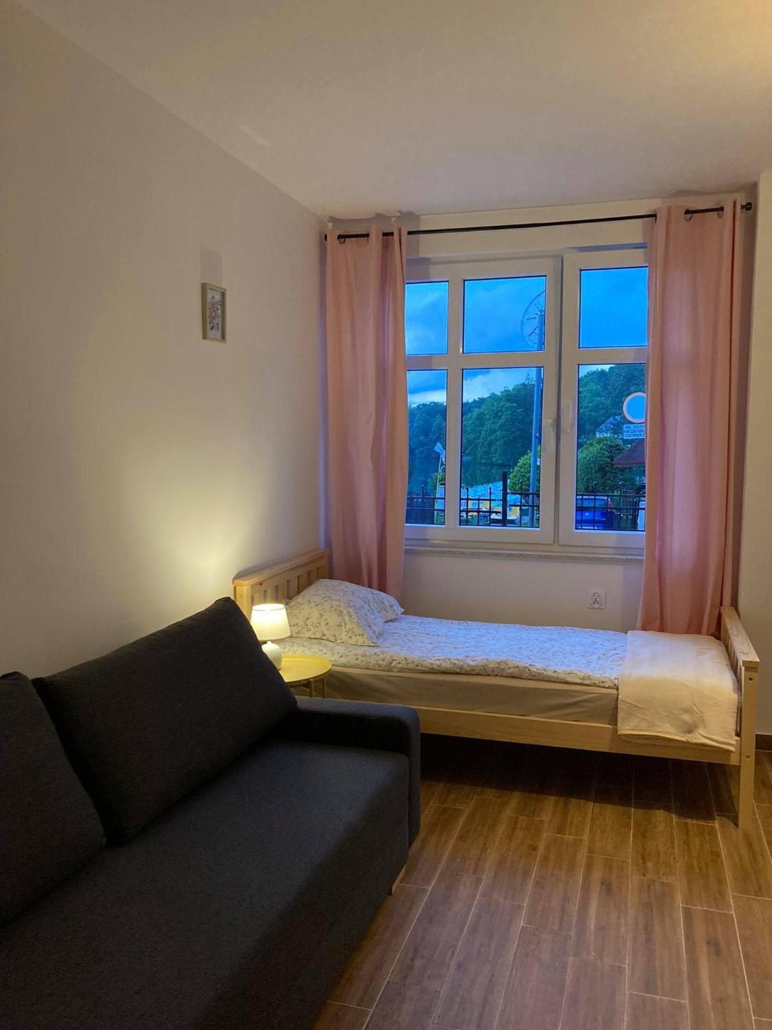 Suite with Lake View - Photo 1