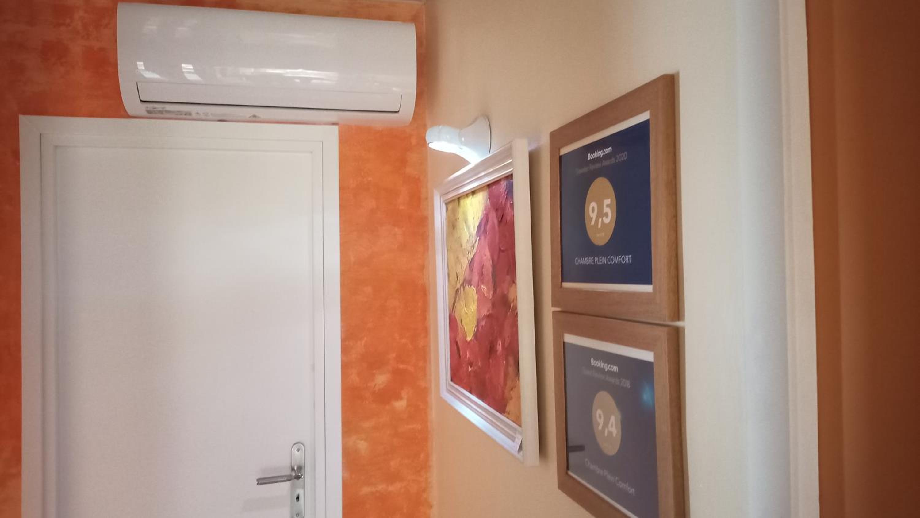 Triple Room with Private External Bathroom - Photo 12