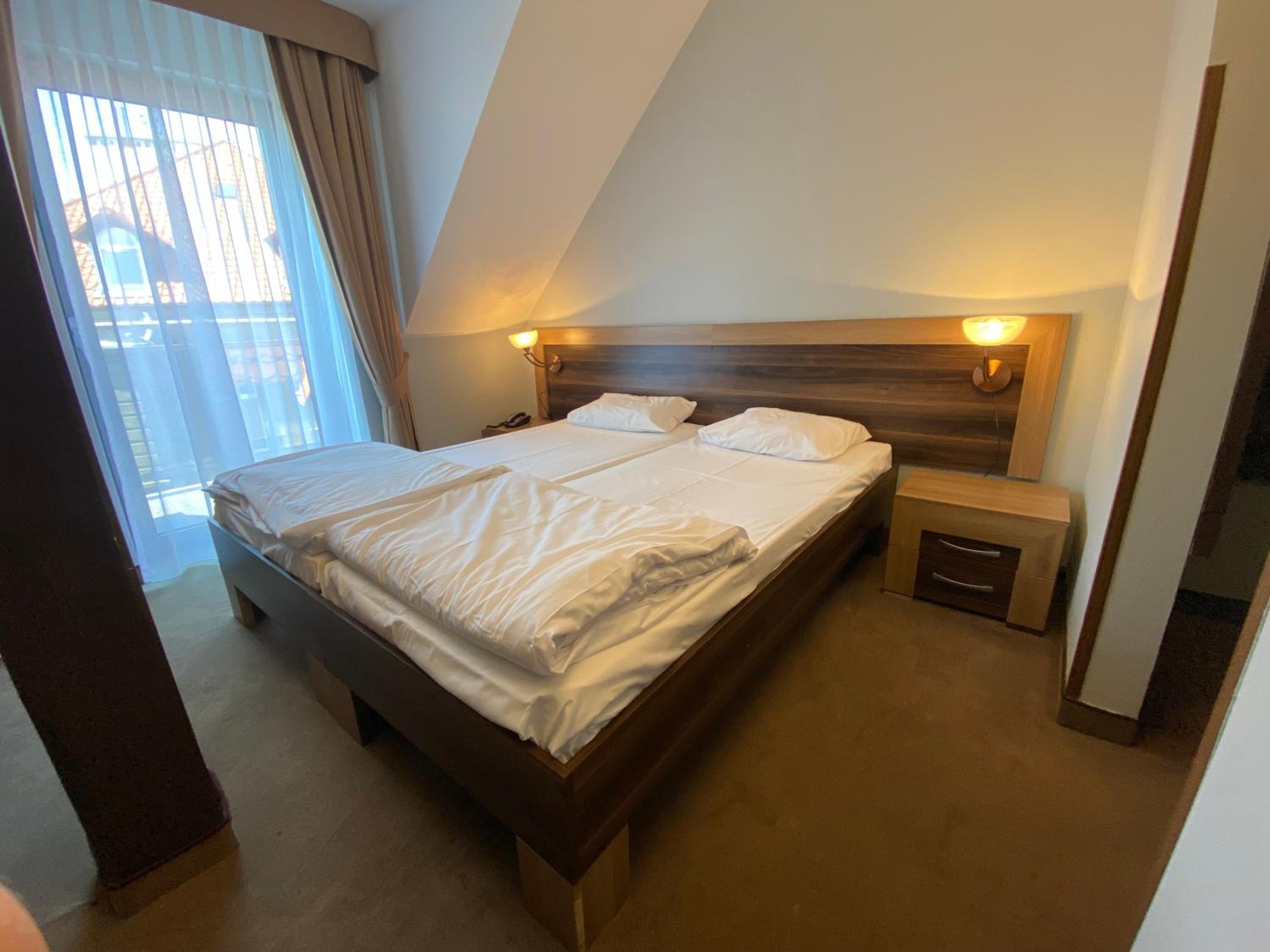 Triple Room with Balcony photo 3