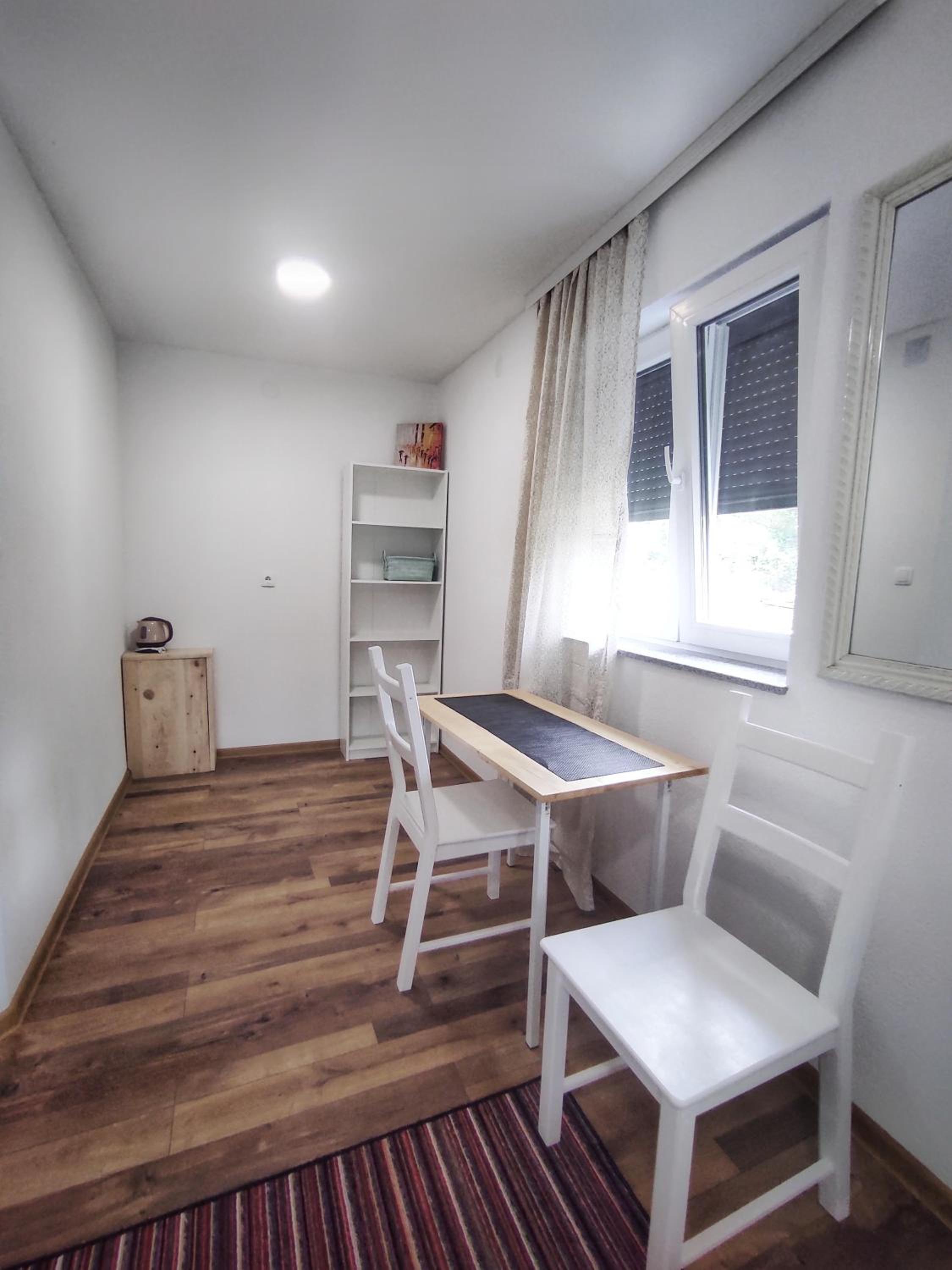 Double Room with Terrace - Photo 10