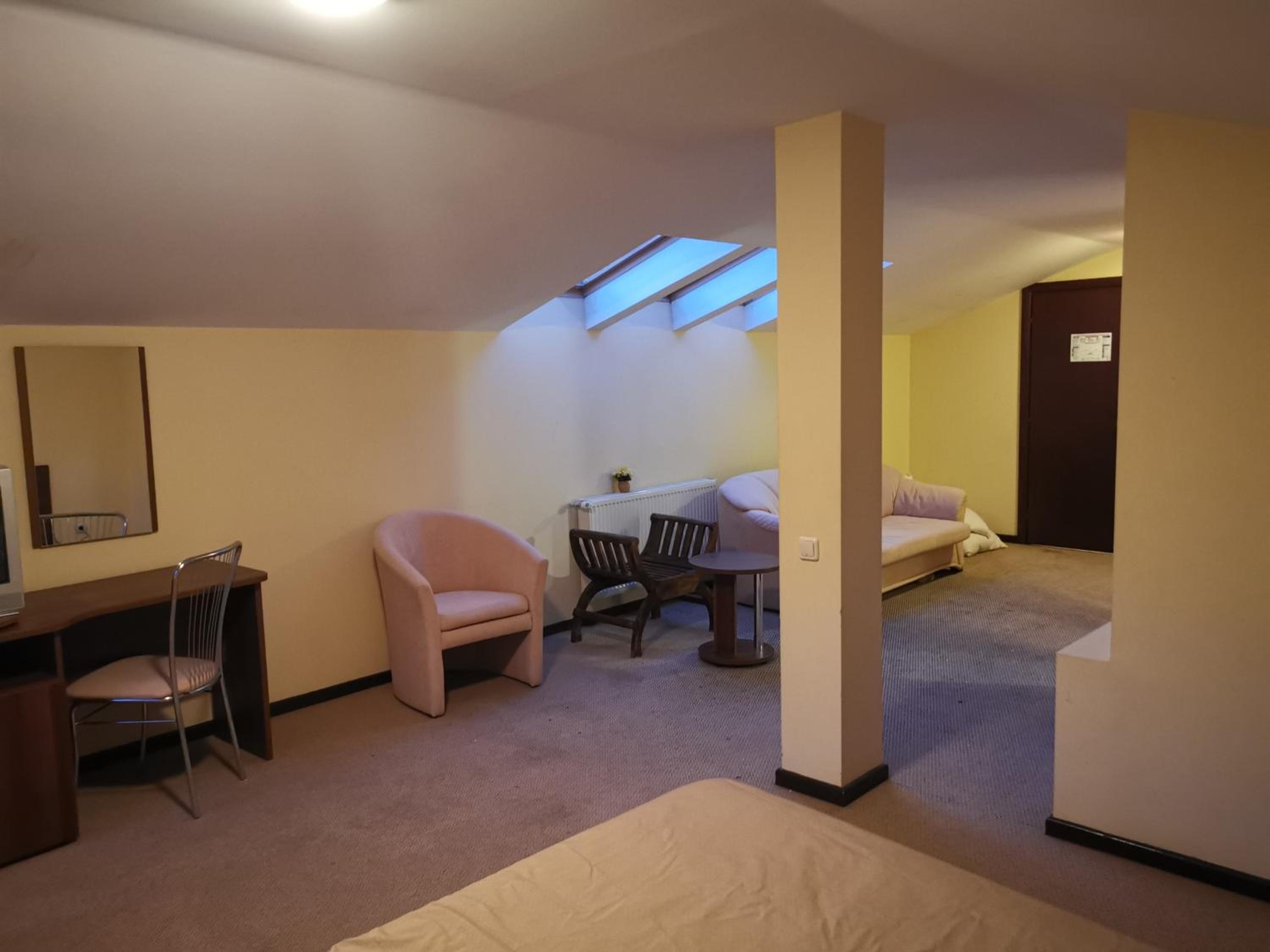 Superior King Room