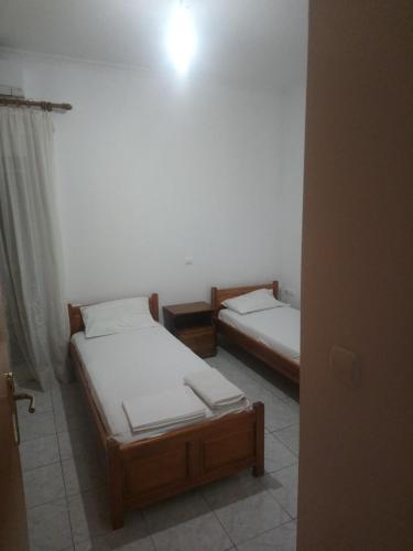 Two-Bedroom Apartment - Photo 3