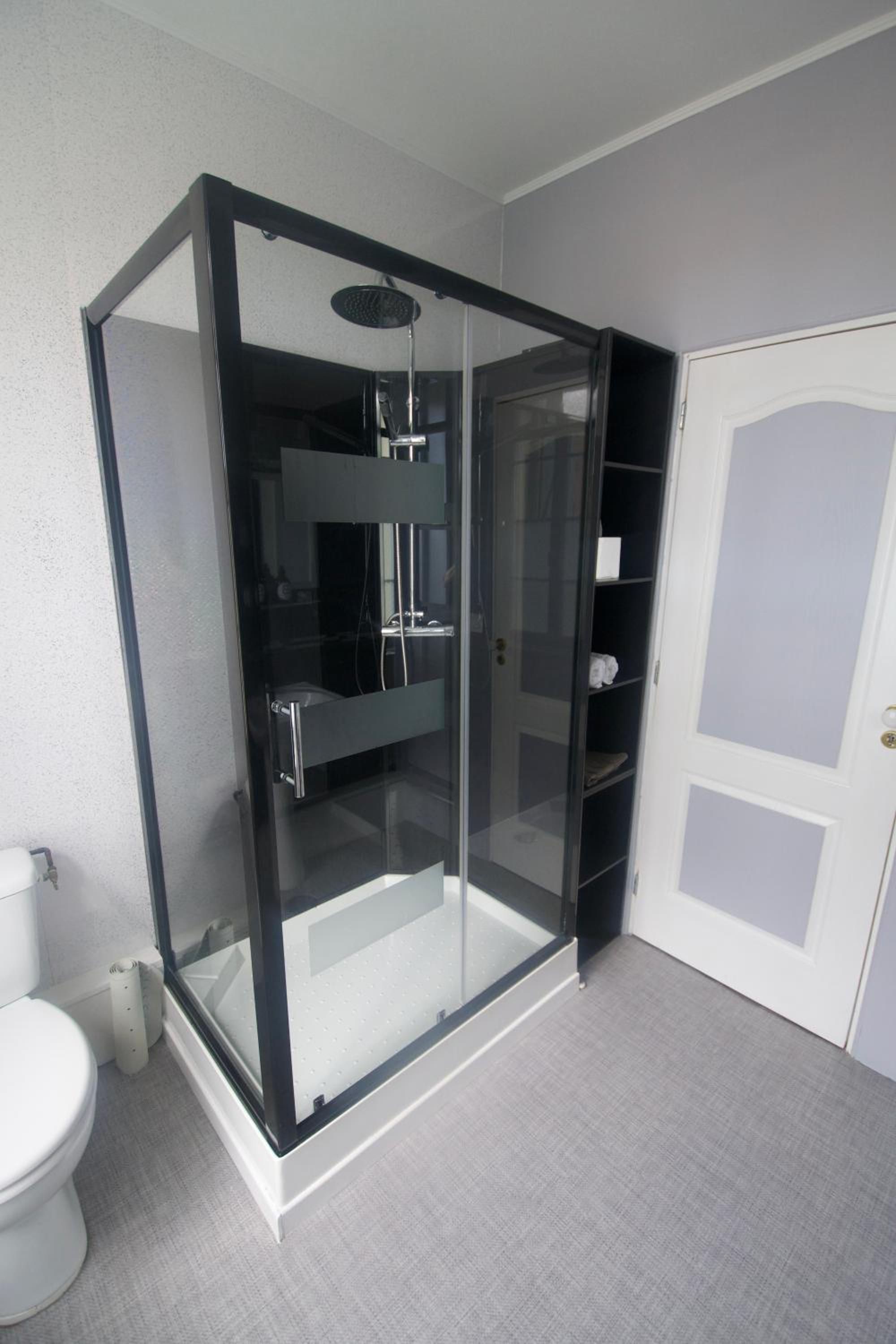 Double Room with Private Bathroom photo 2