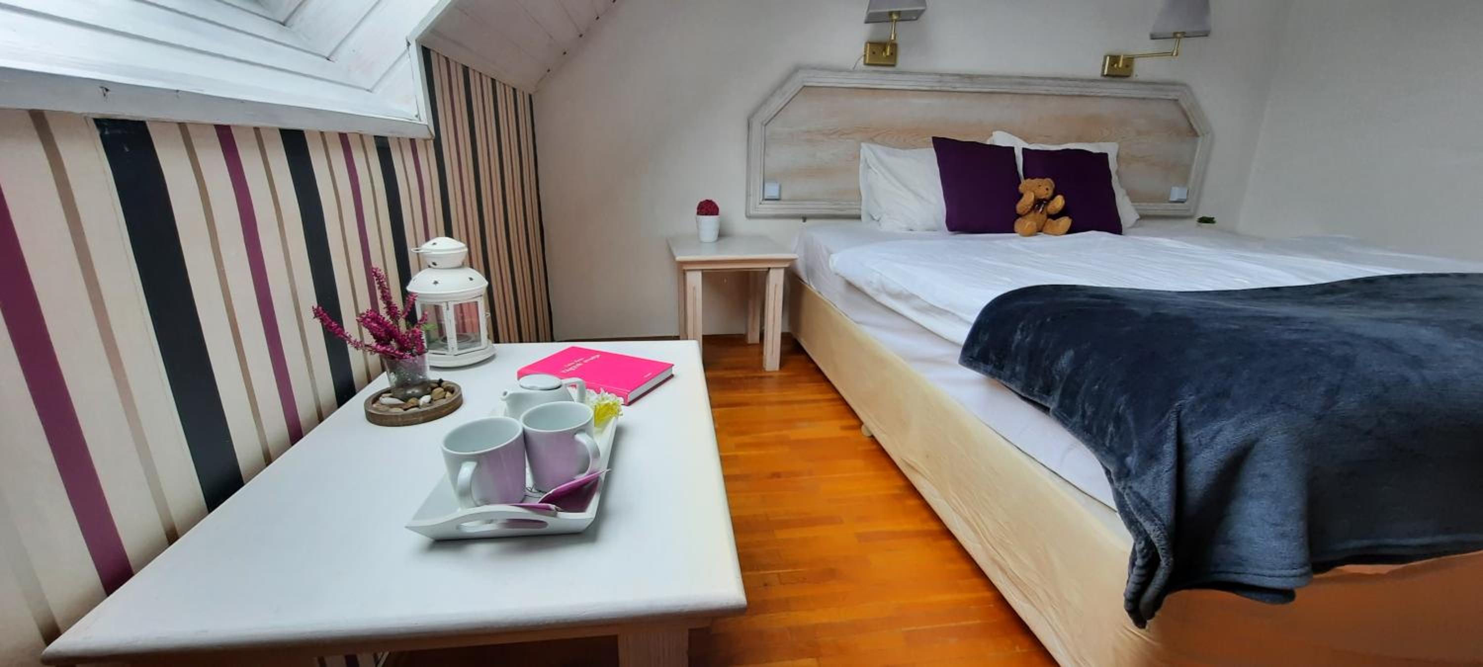 Standard Queen Room photo 2