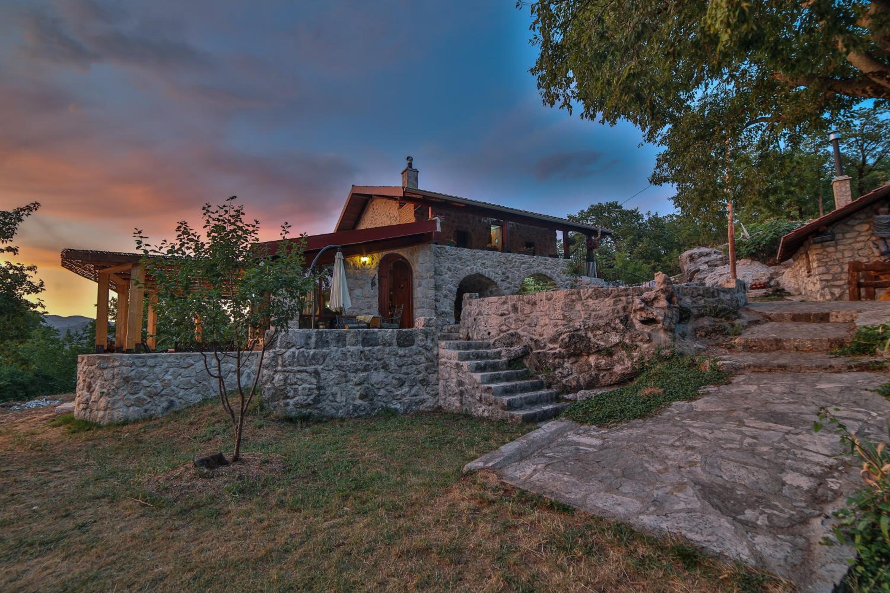 Deluxe Villa photo 3