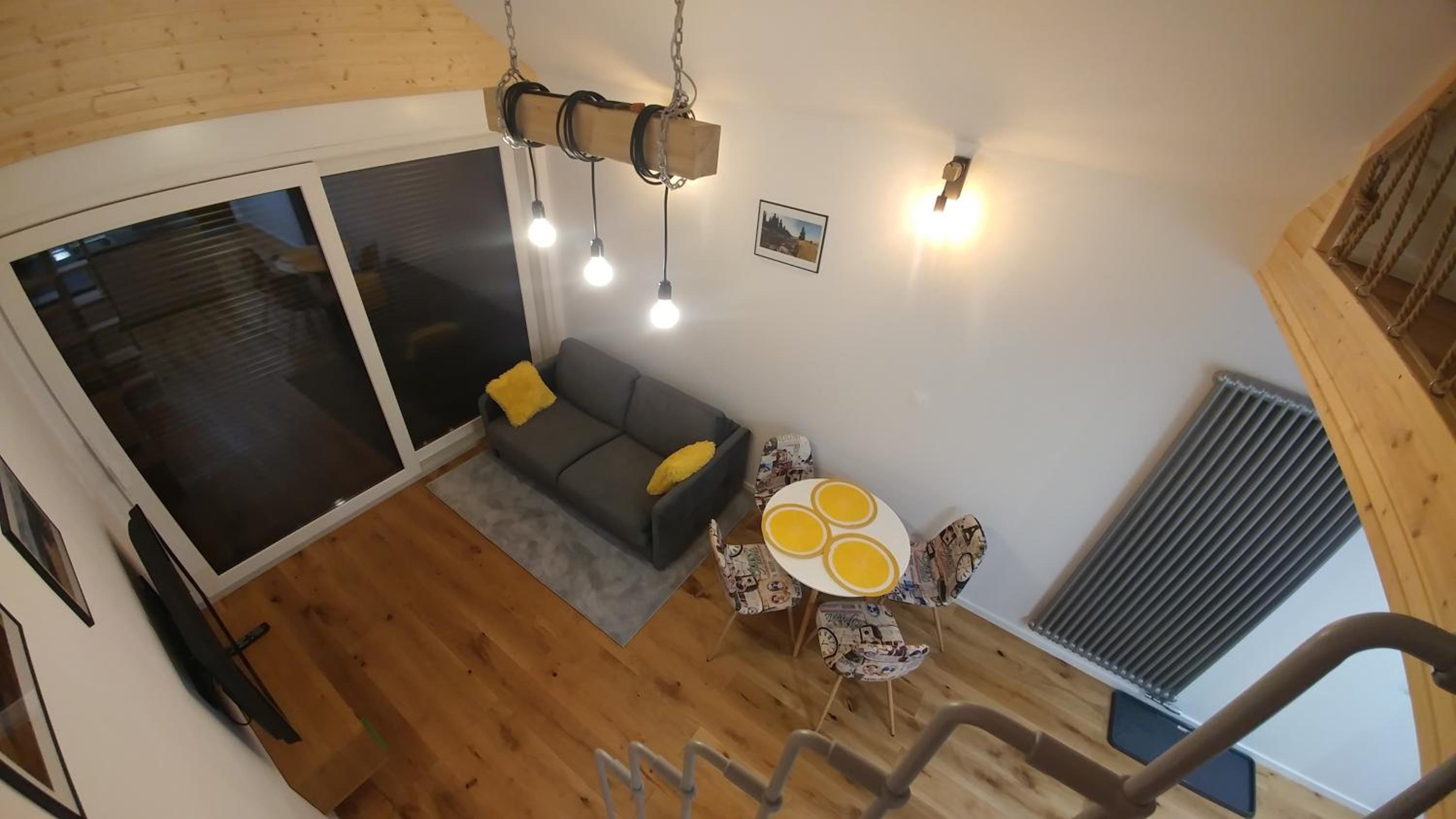 Apartment with Mountain View photo 1