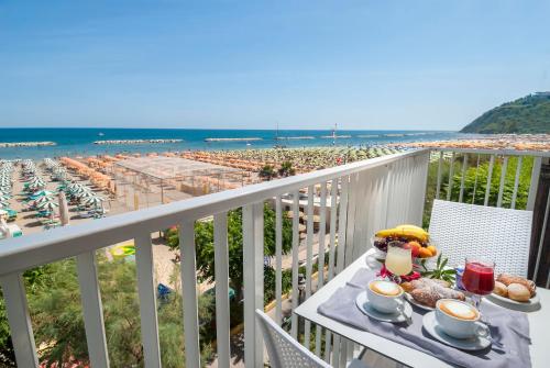 Double Room with Sea View