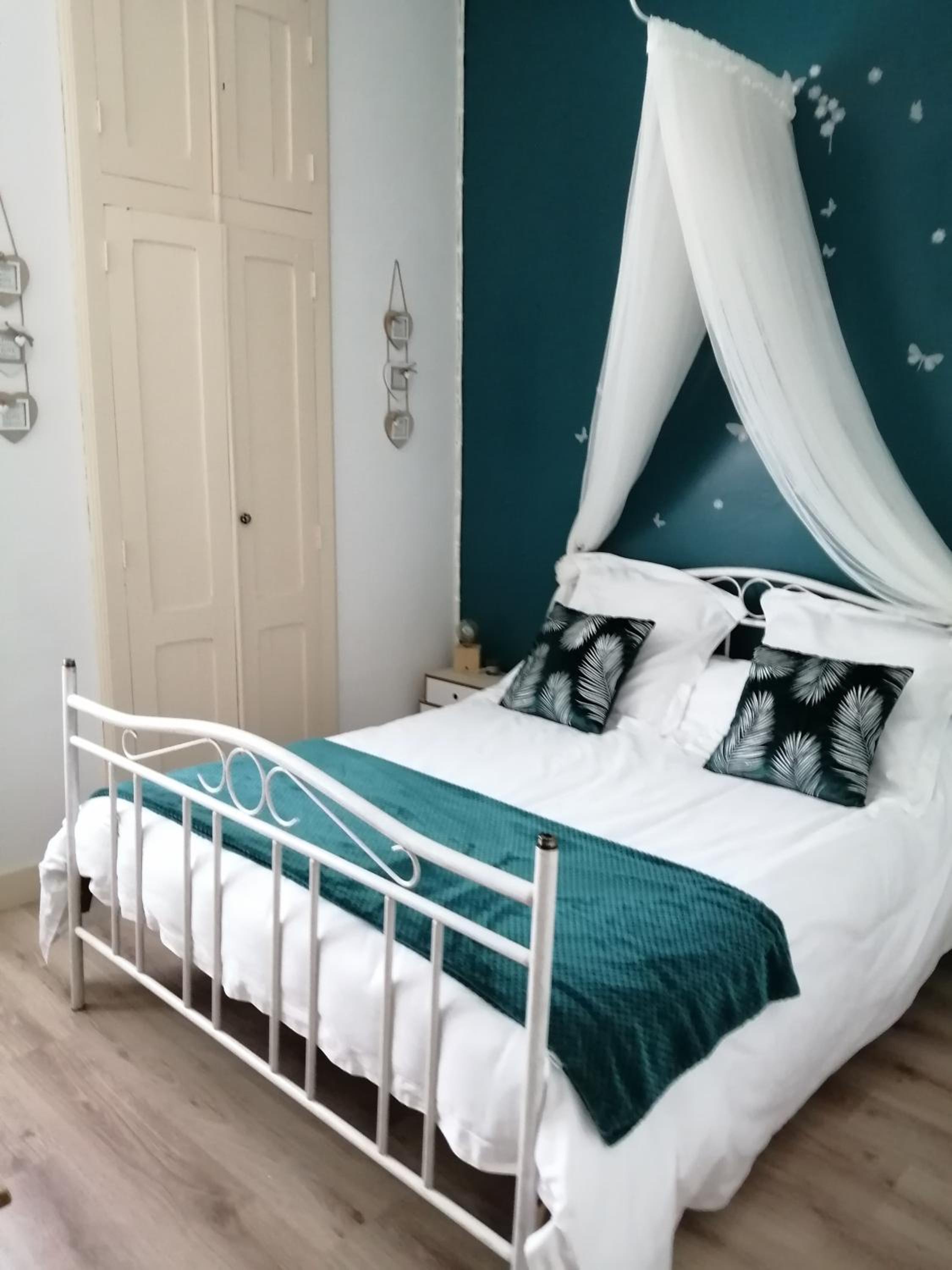 Double Room - Photo 1