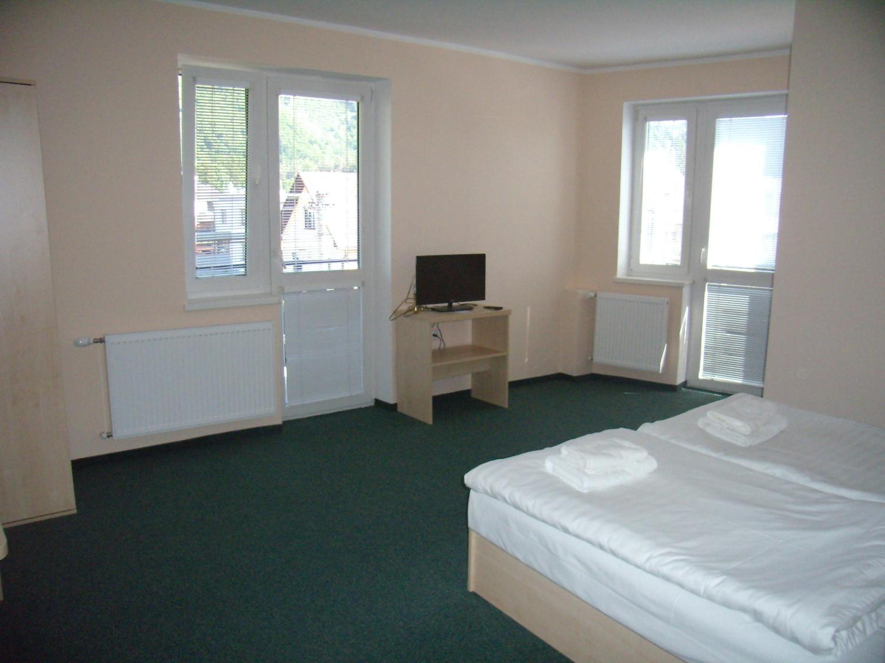 Classic Double Room