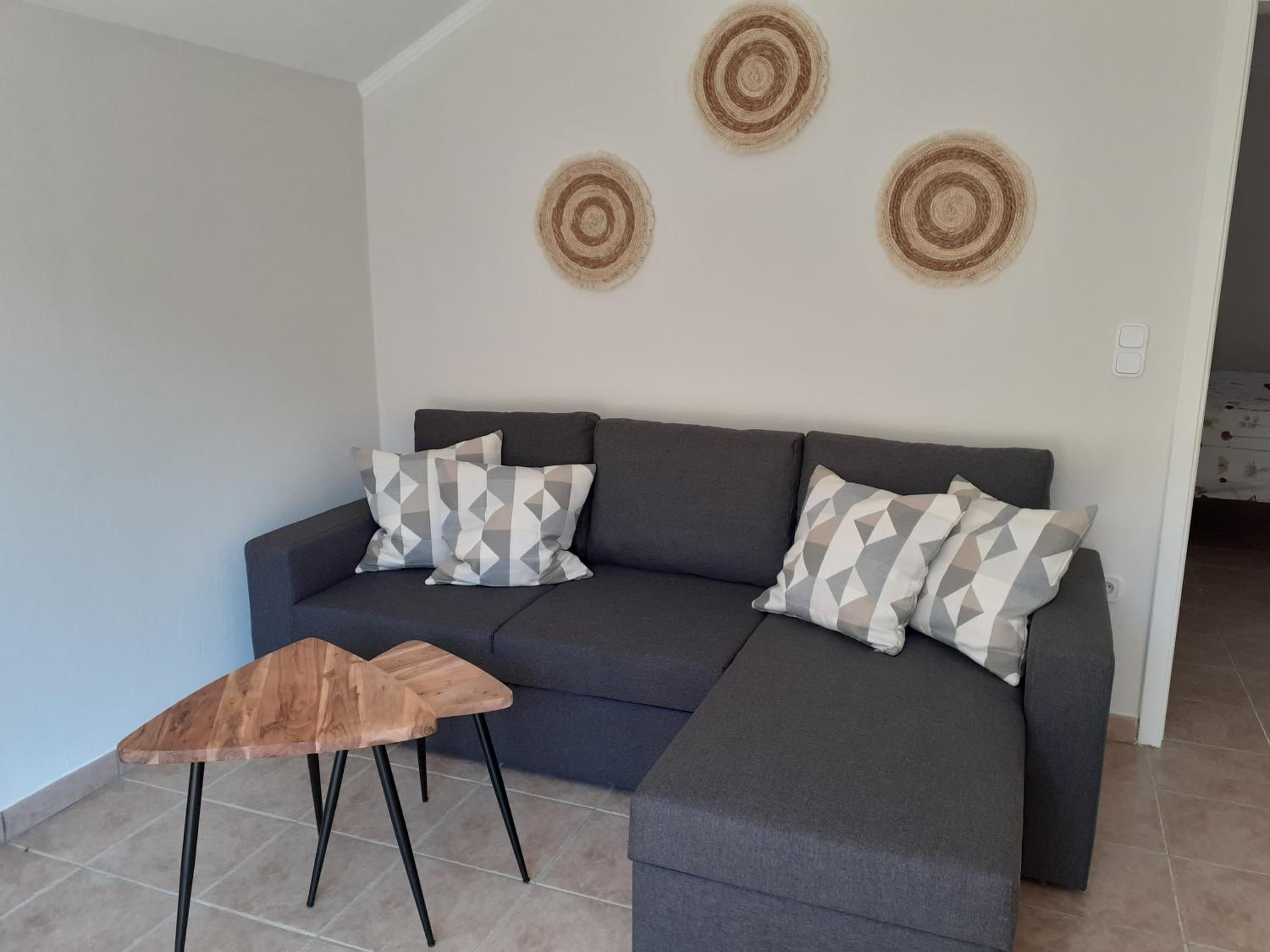 Apartment with Balcony photo 3