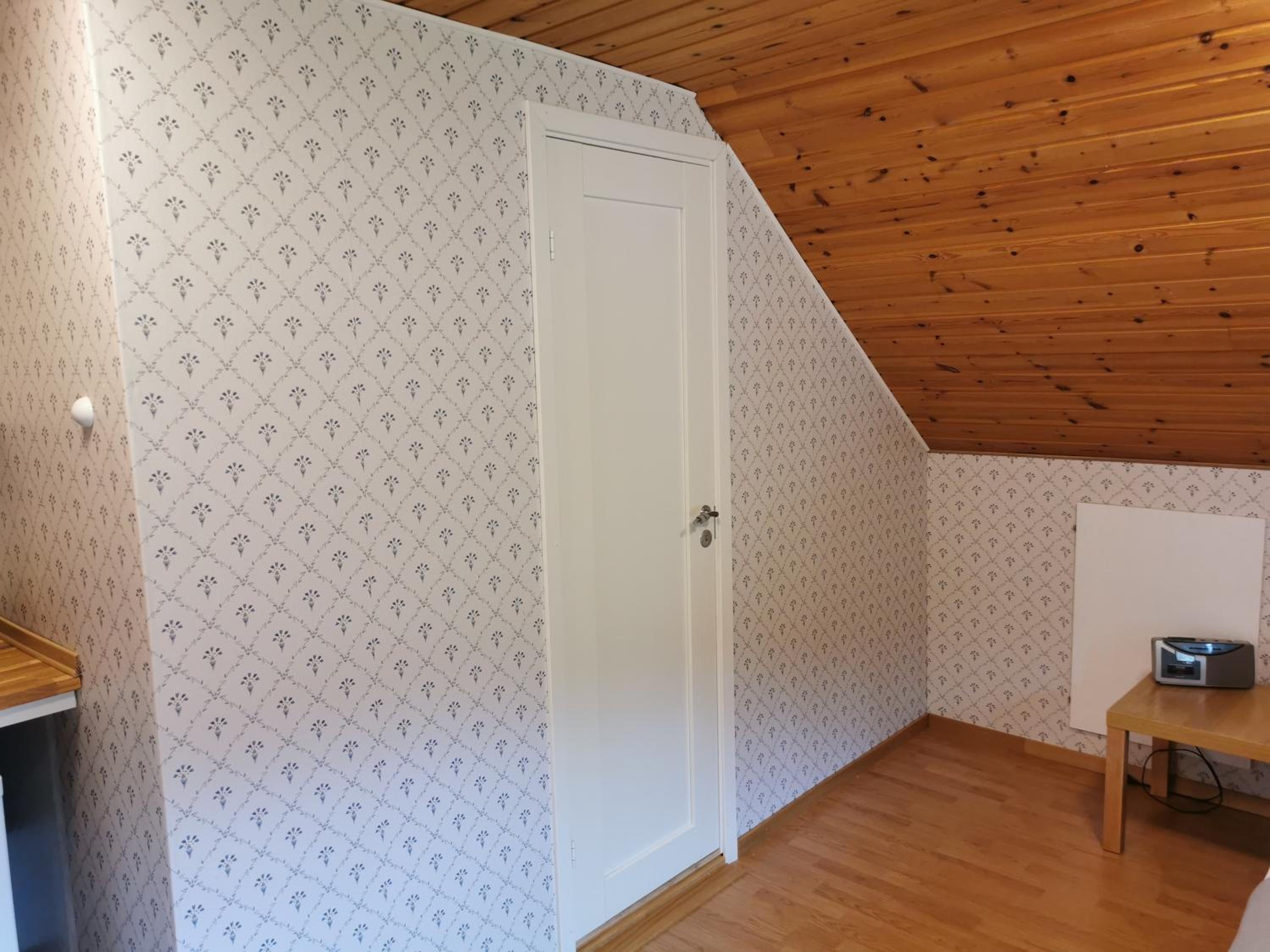 One-Bedroom Apartment - Photo 4