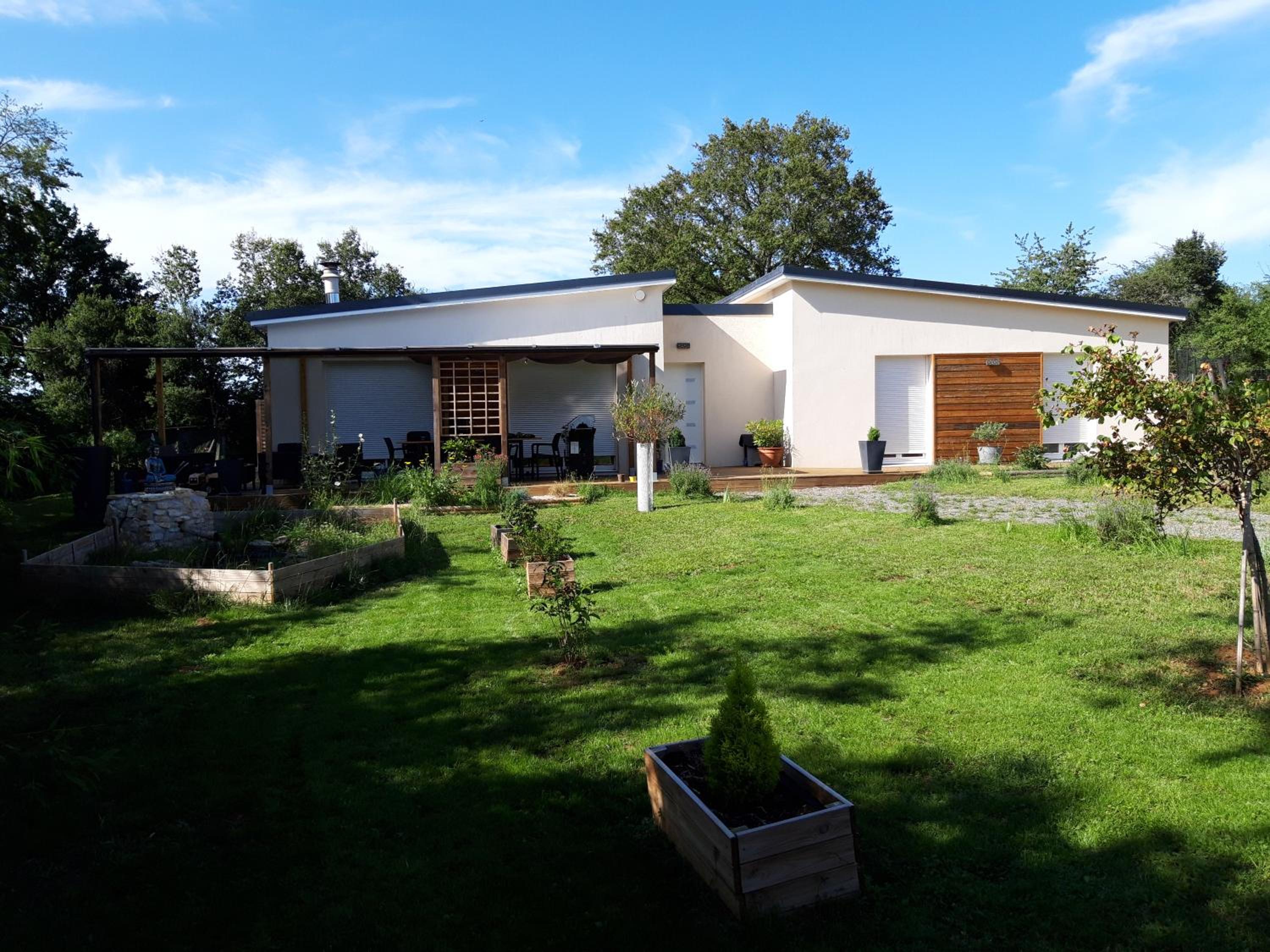 King Room with Garden View