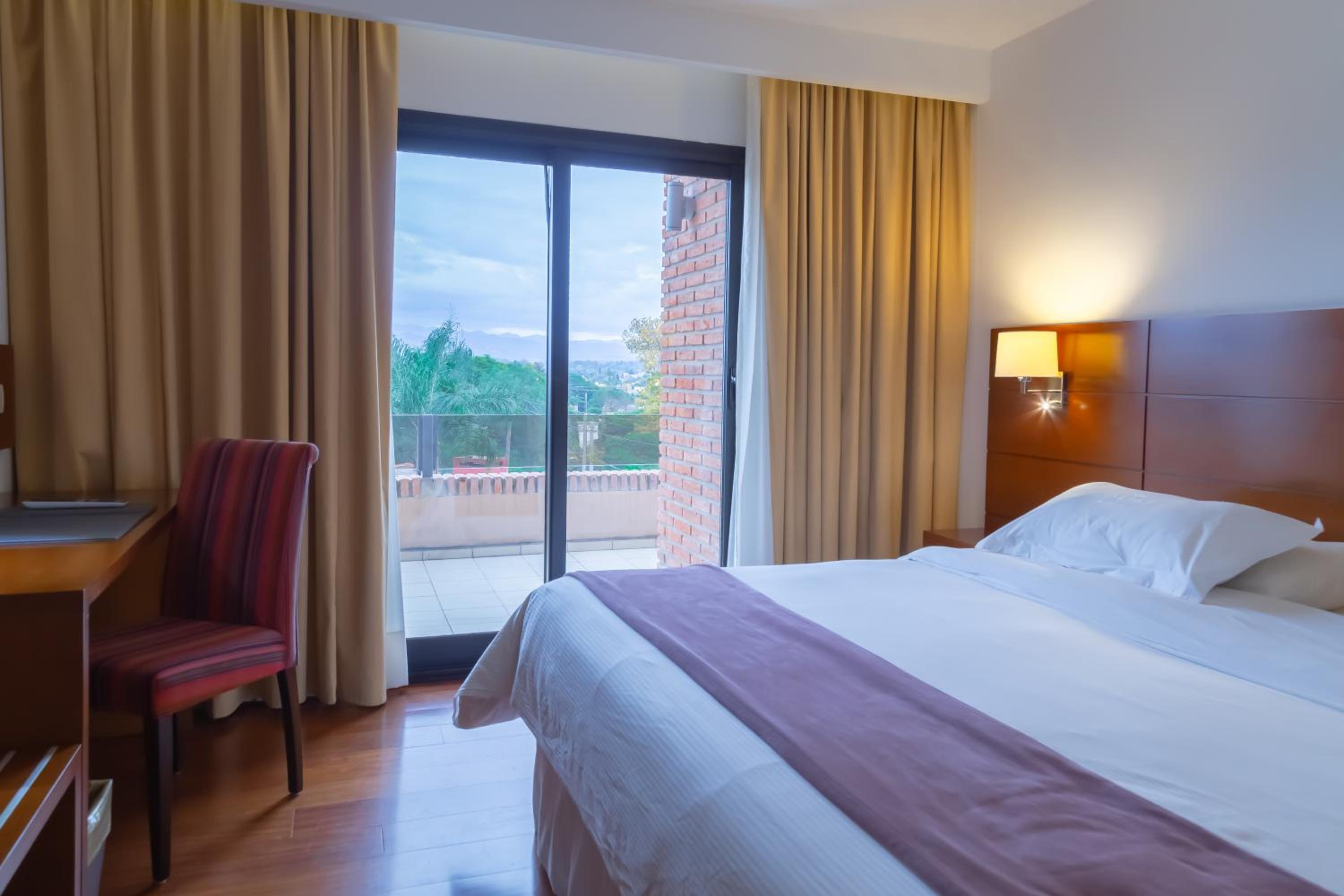 Executive Double Room with Balcony photo 1