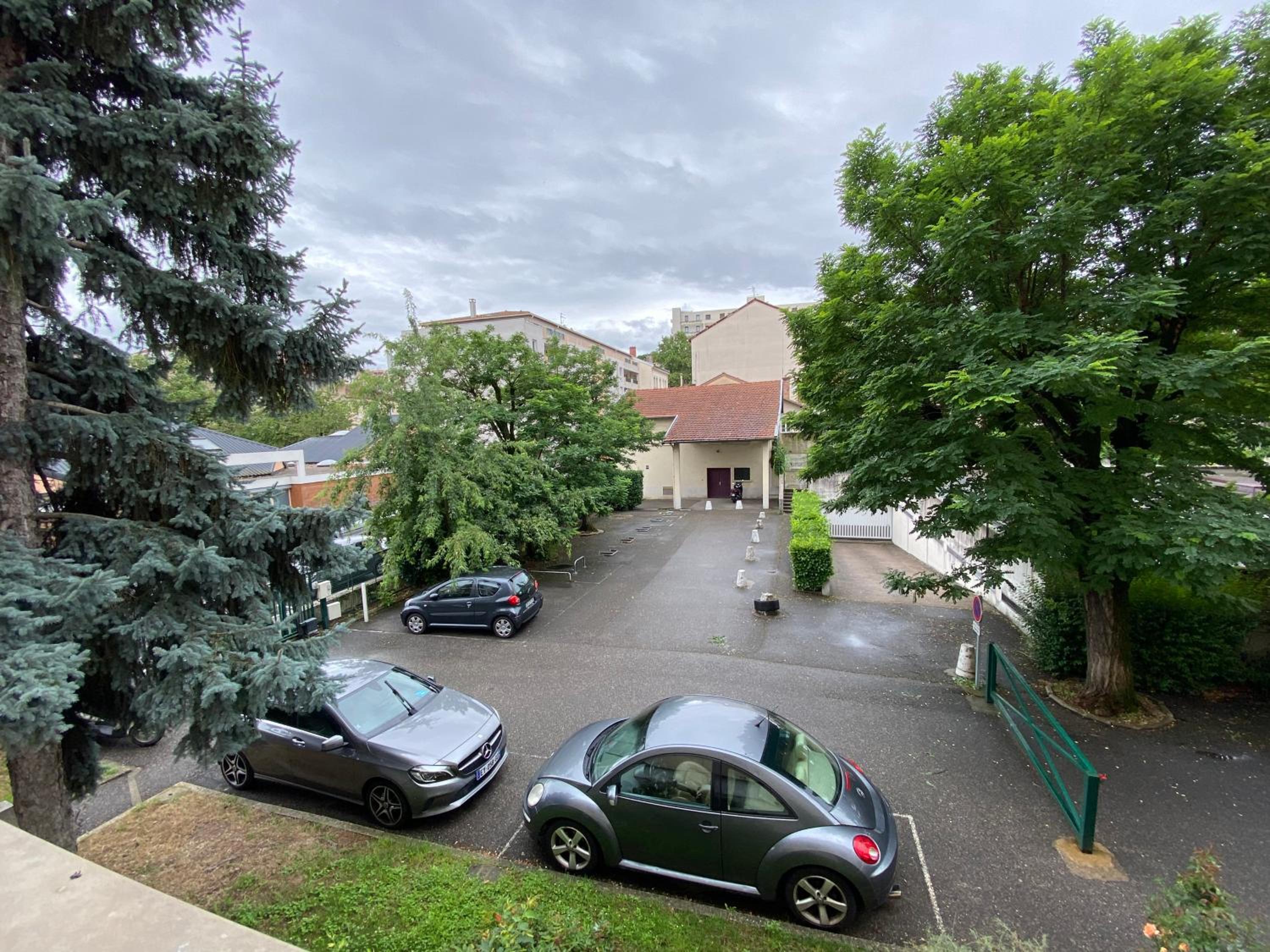 Apartment with Garden View - Photo 1