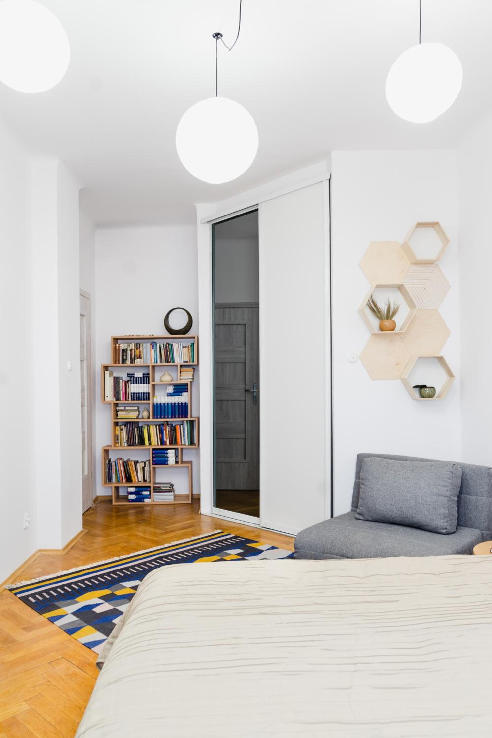 Three-Bedroom Apartment - Photo 5
