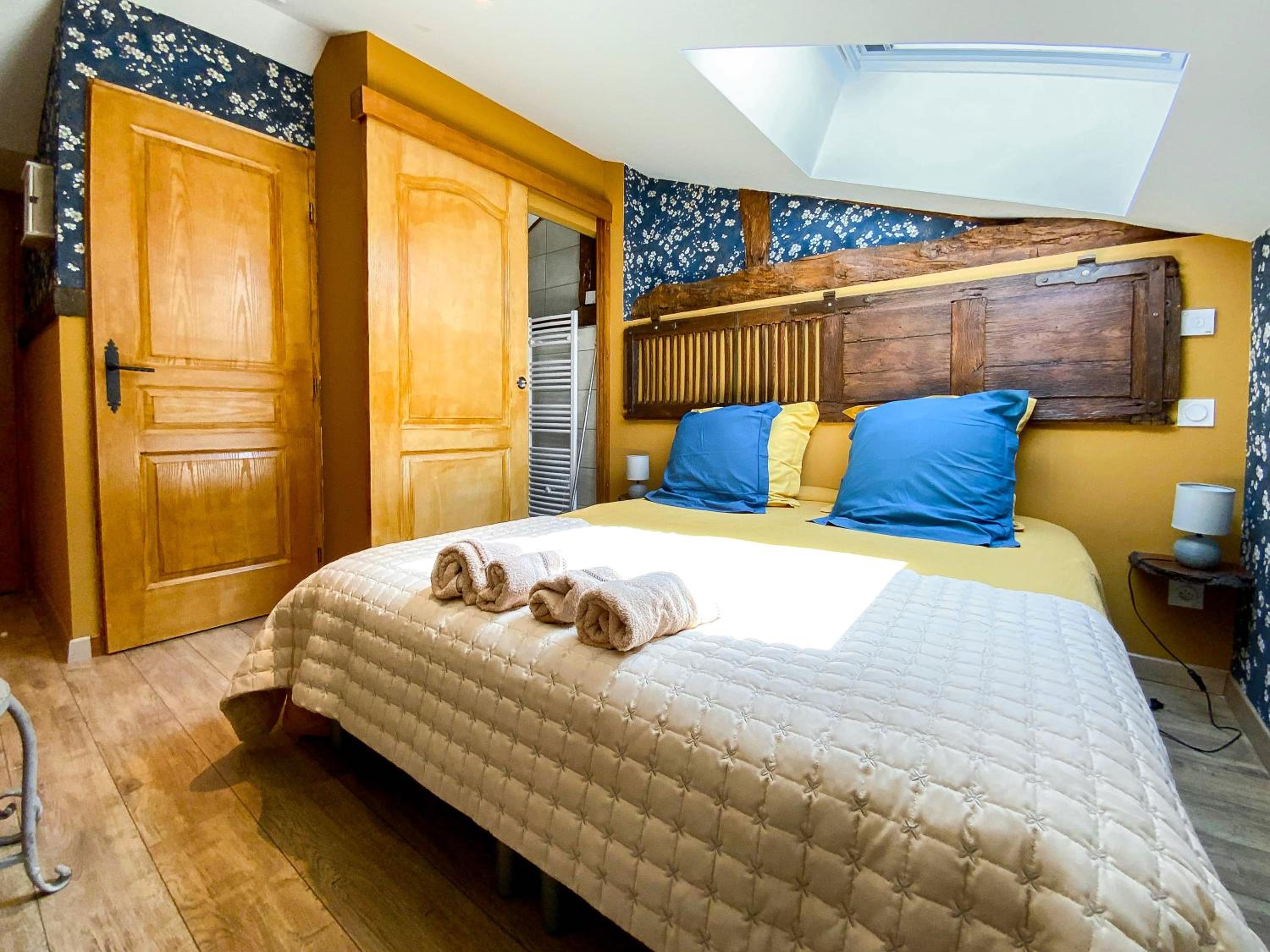 Double Room with Private Bathroom photo 1