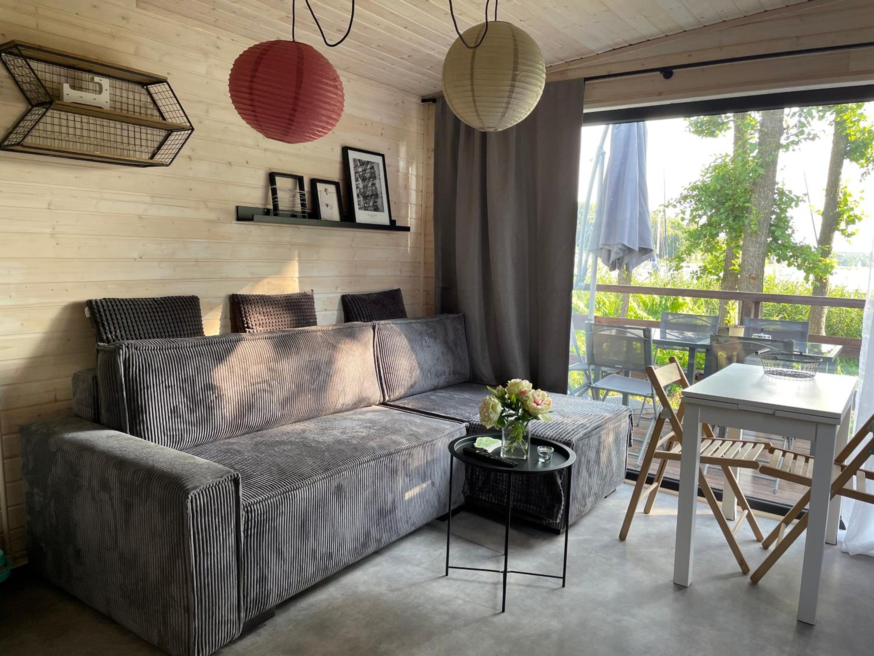 Two-Bedroom Apartment - Photo 1