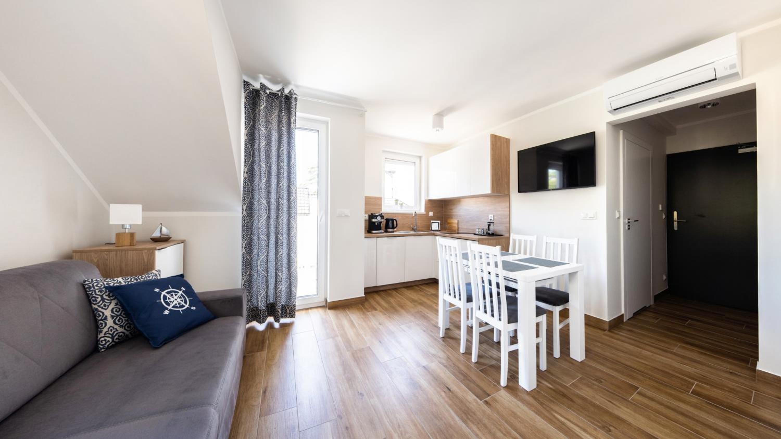 Apartment with Terrace