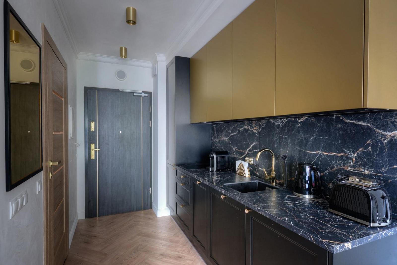 Deluxe Double Room with Shower photo 3