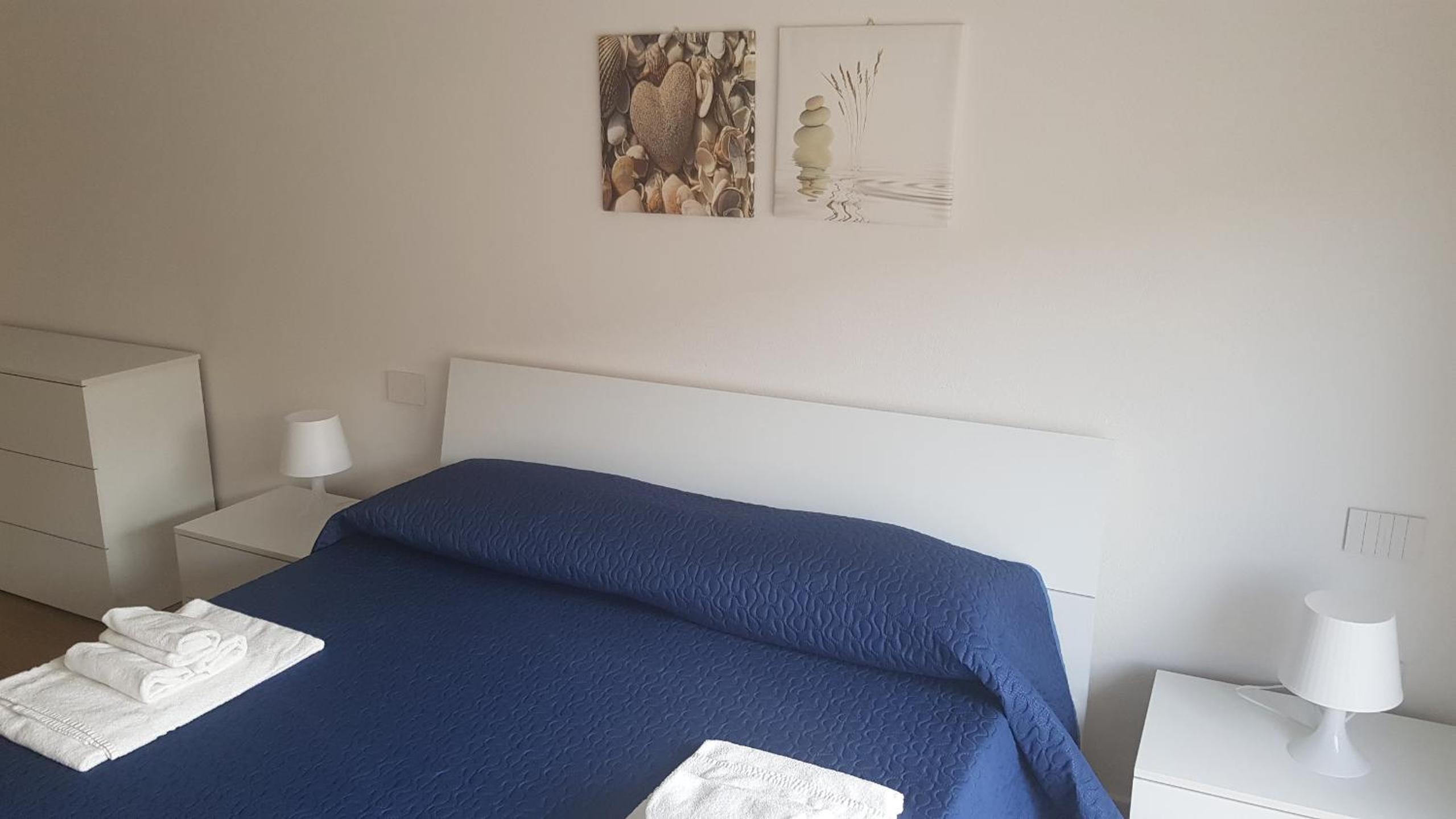 Two-Bedroom Apartment photo 2