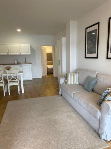 Quadruple Room with Lake View - Photo 2