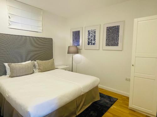 Quadruple Room with Lake View - Photo 1