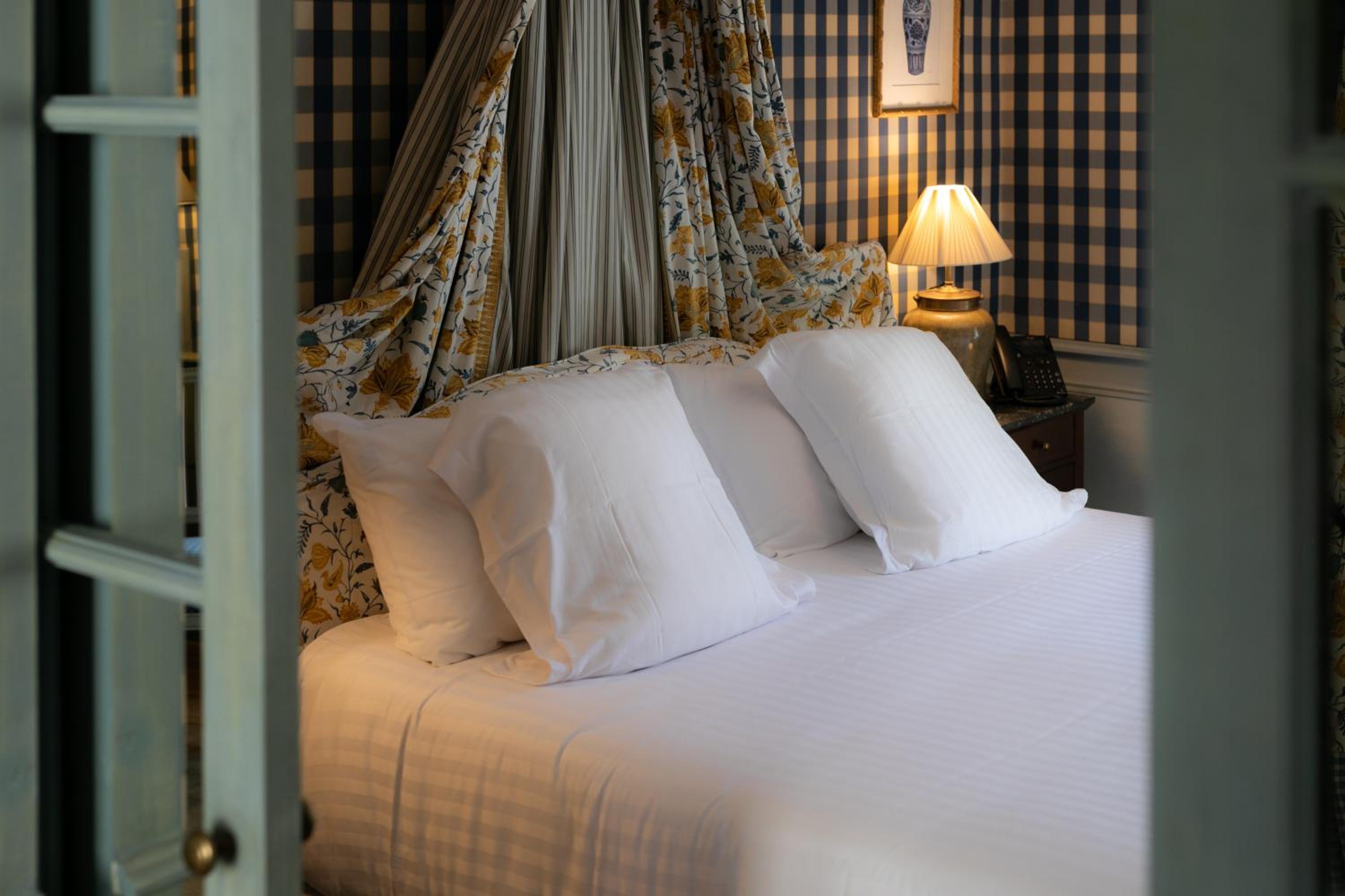 Suite with City View photo 3