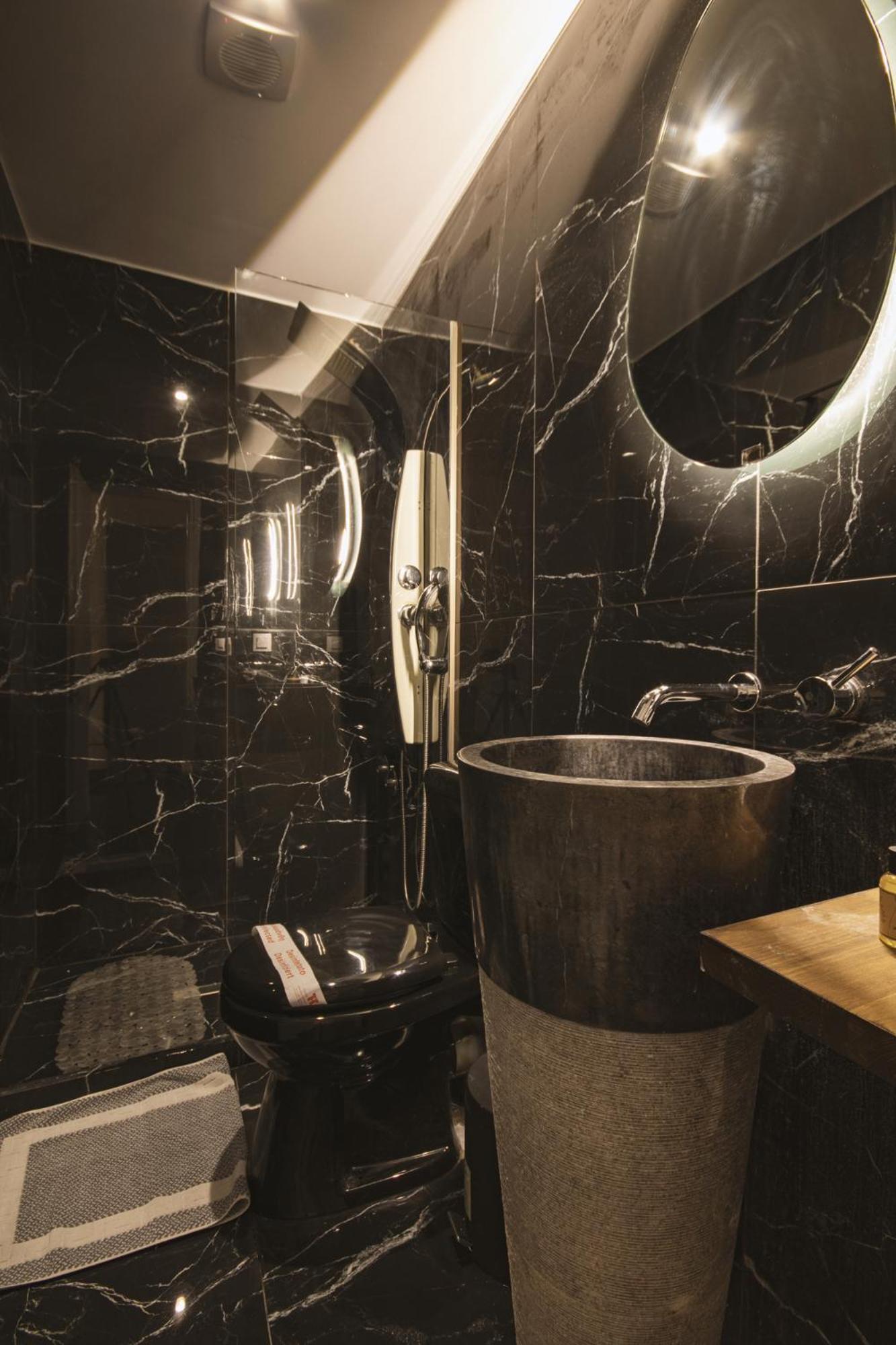 Deluxe Suite photo 3