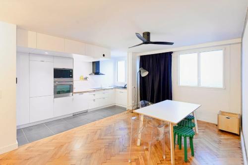 Apartment photo 1