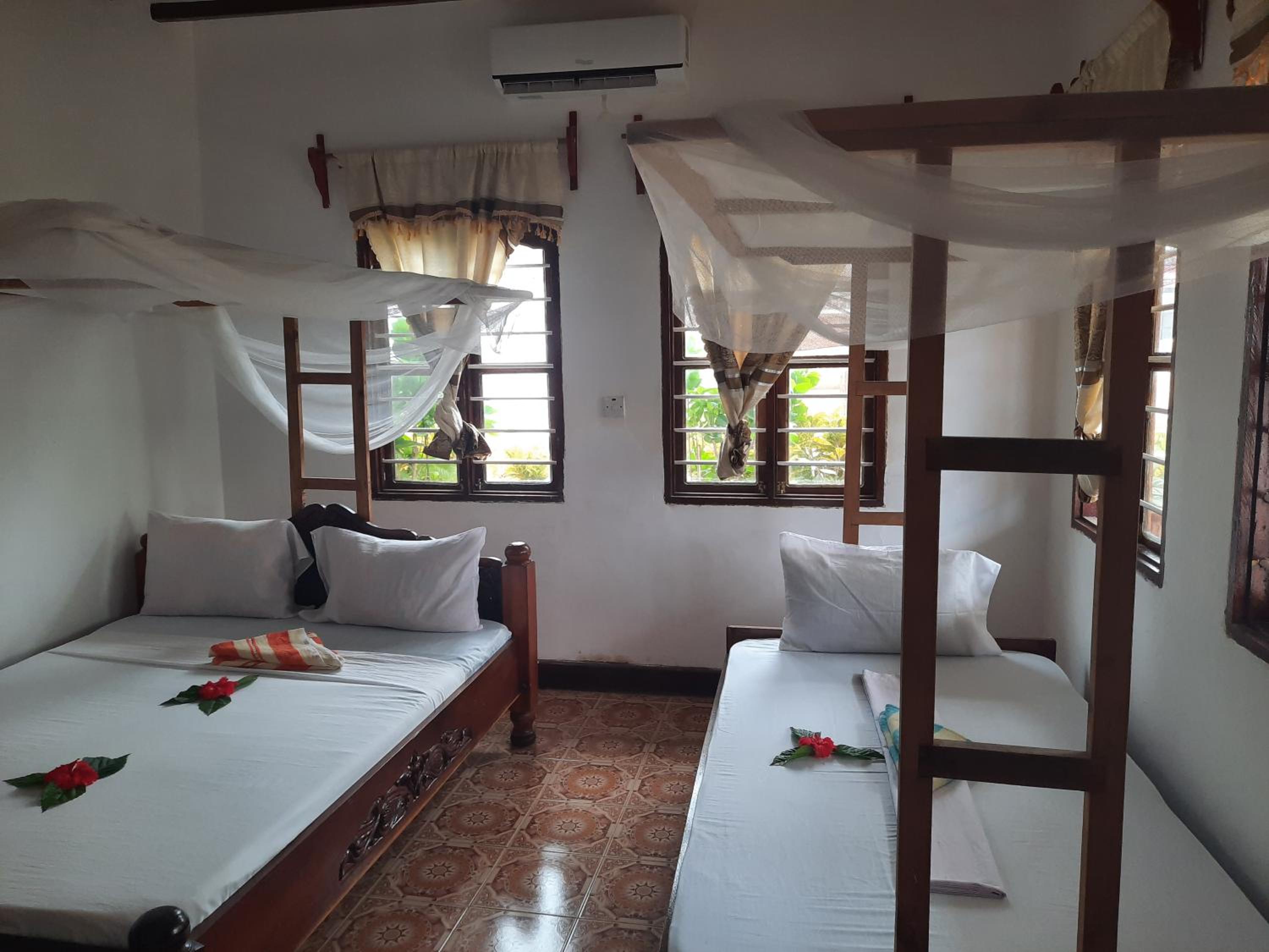 Double or Twin Room with Private Bathroom