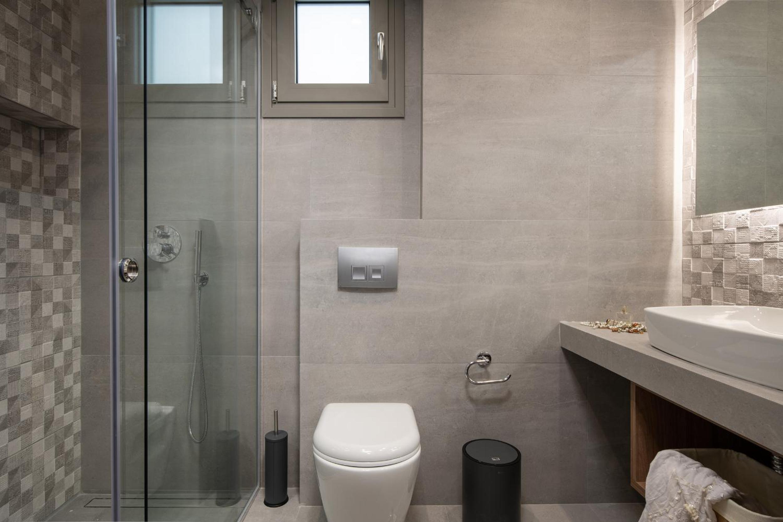 Deluxe Suite with Sea View