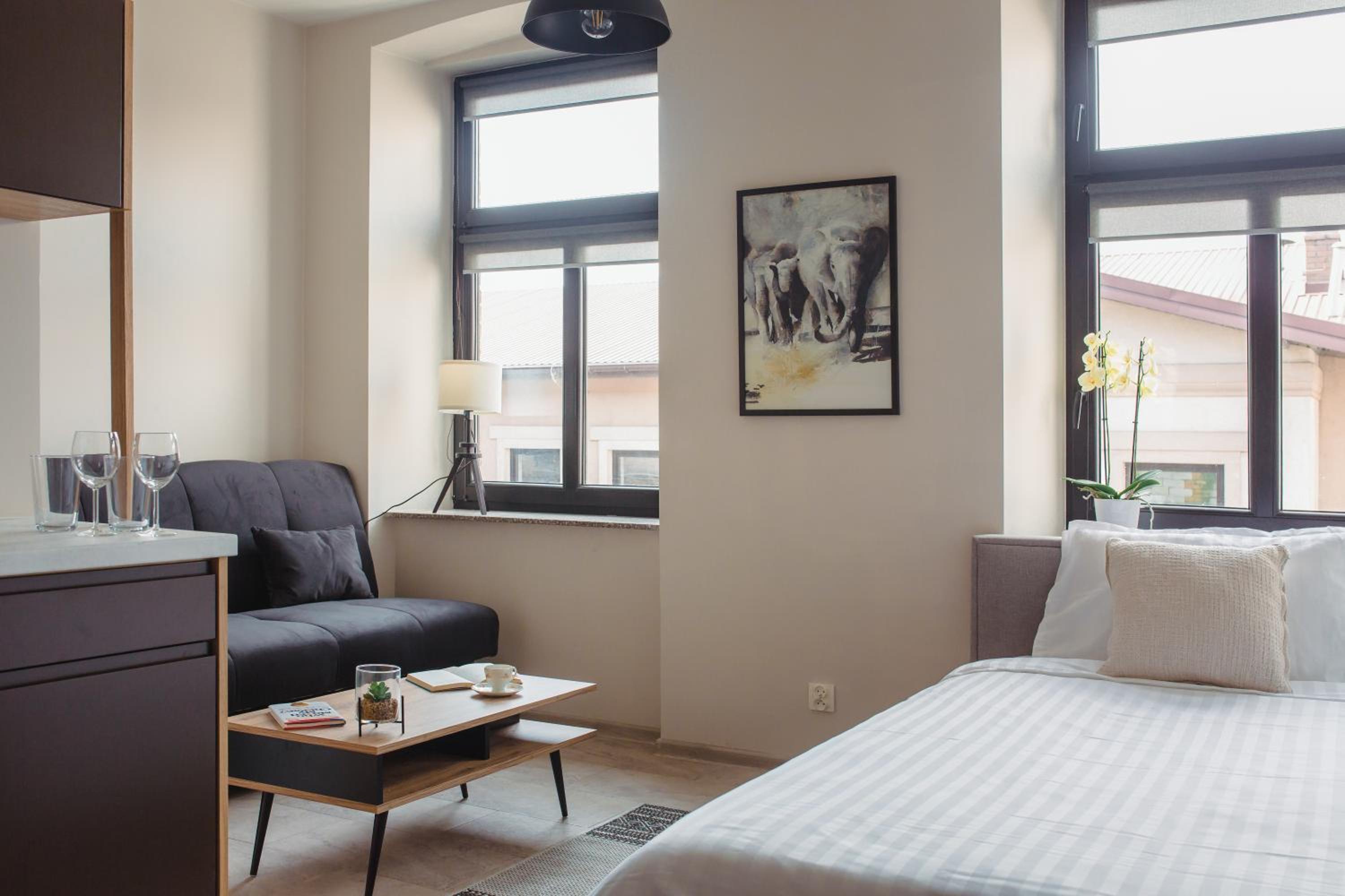 Double Room with Private Bathroom - Photo 1