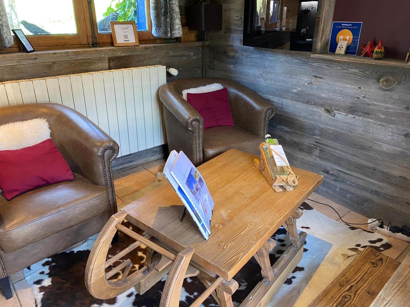 Small Chalet - Photo 26
