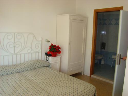 Double or Twin Room photo 1