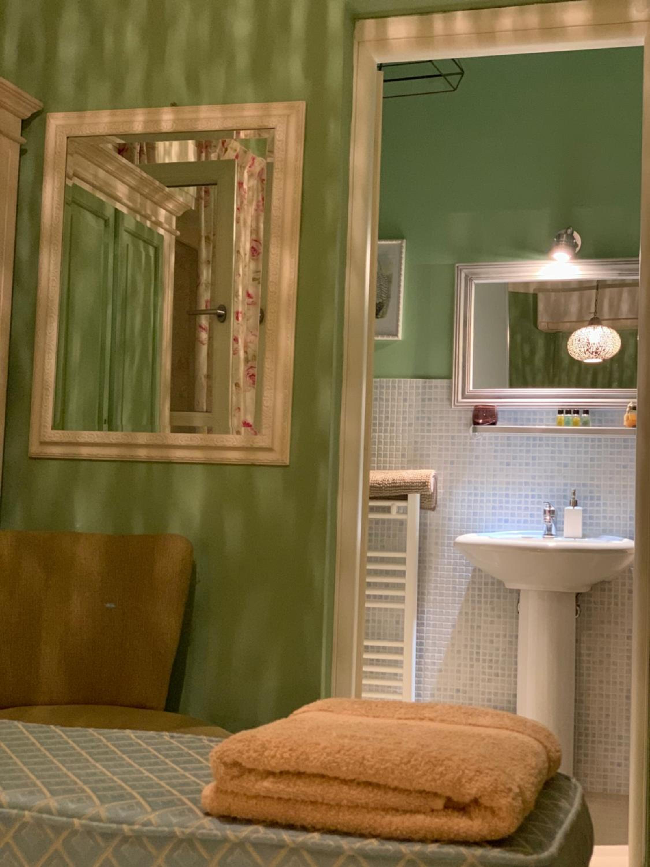 Large Double Room